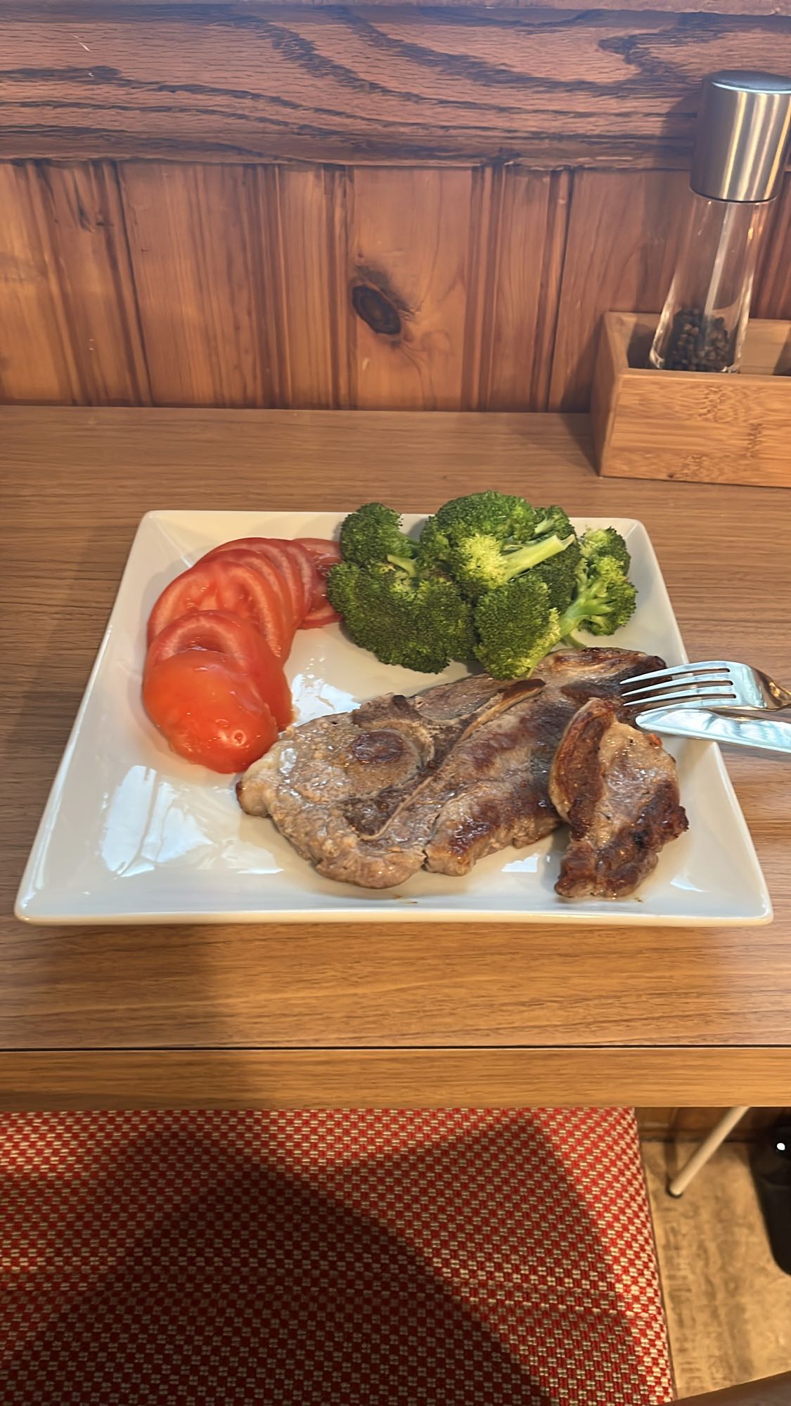 Grilled Lamb with Veggies