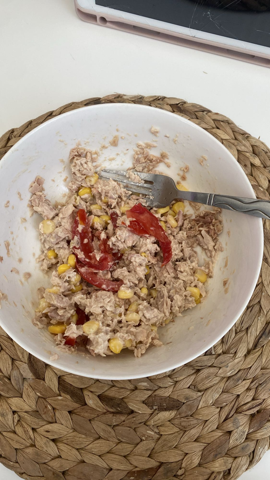 Tuna corn salad