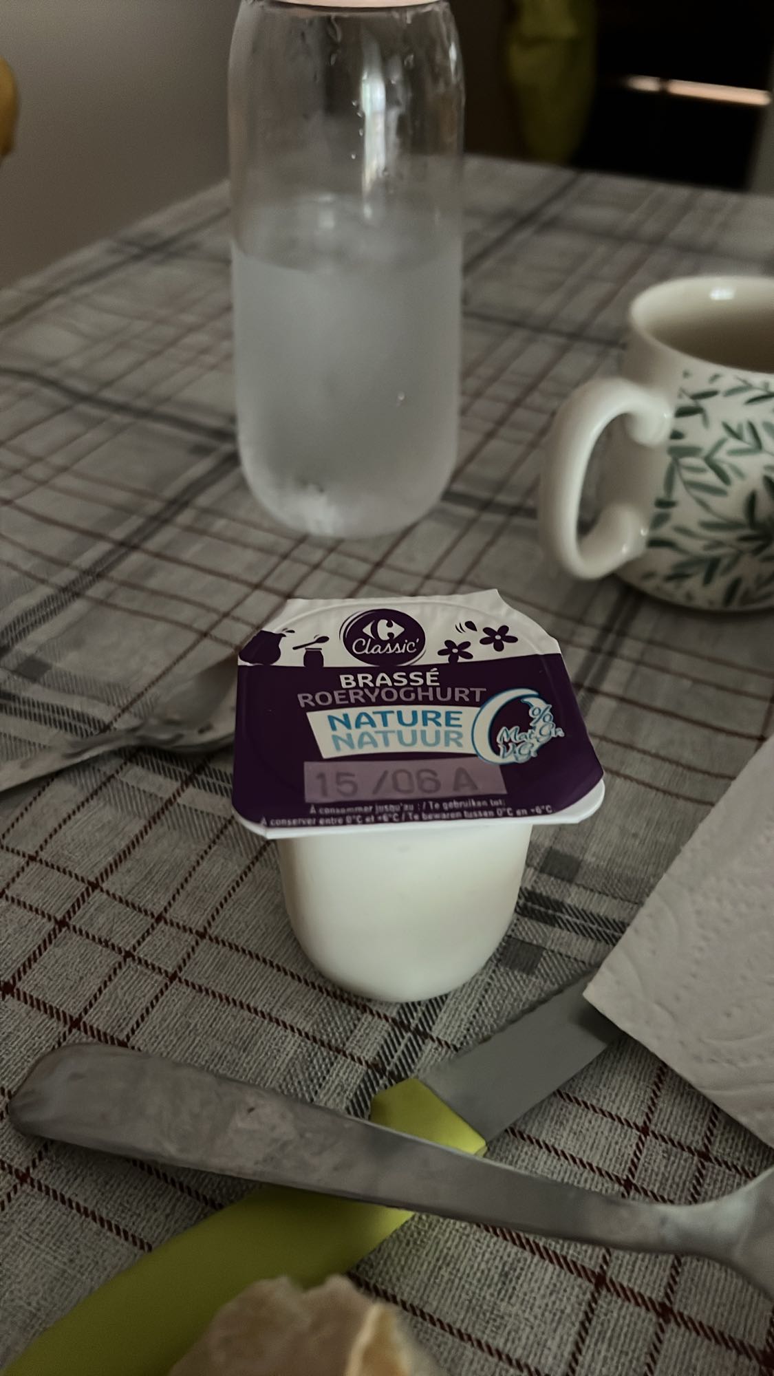 Yaourt nature et eau