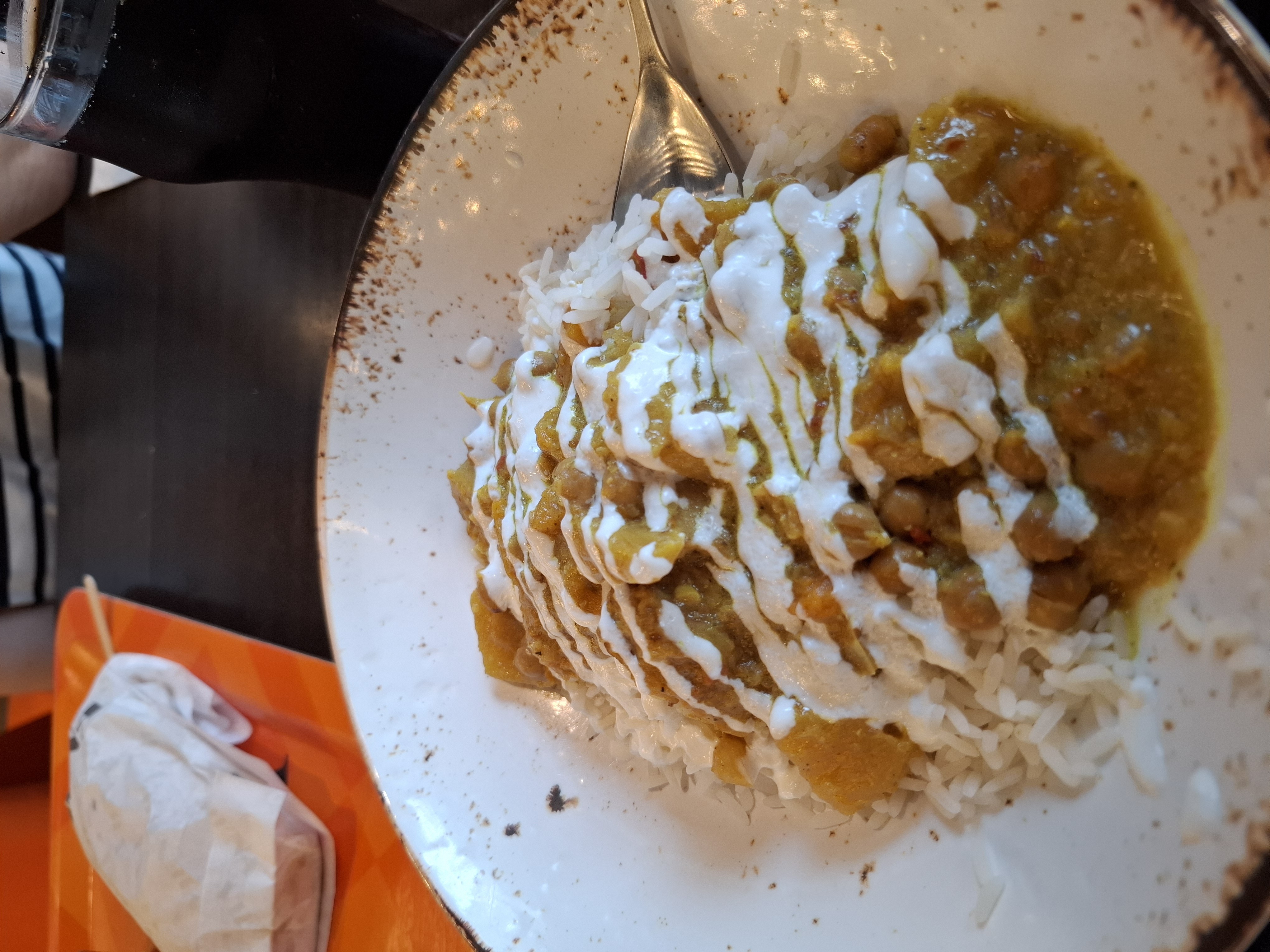 arroz con curry de garbanzos