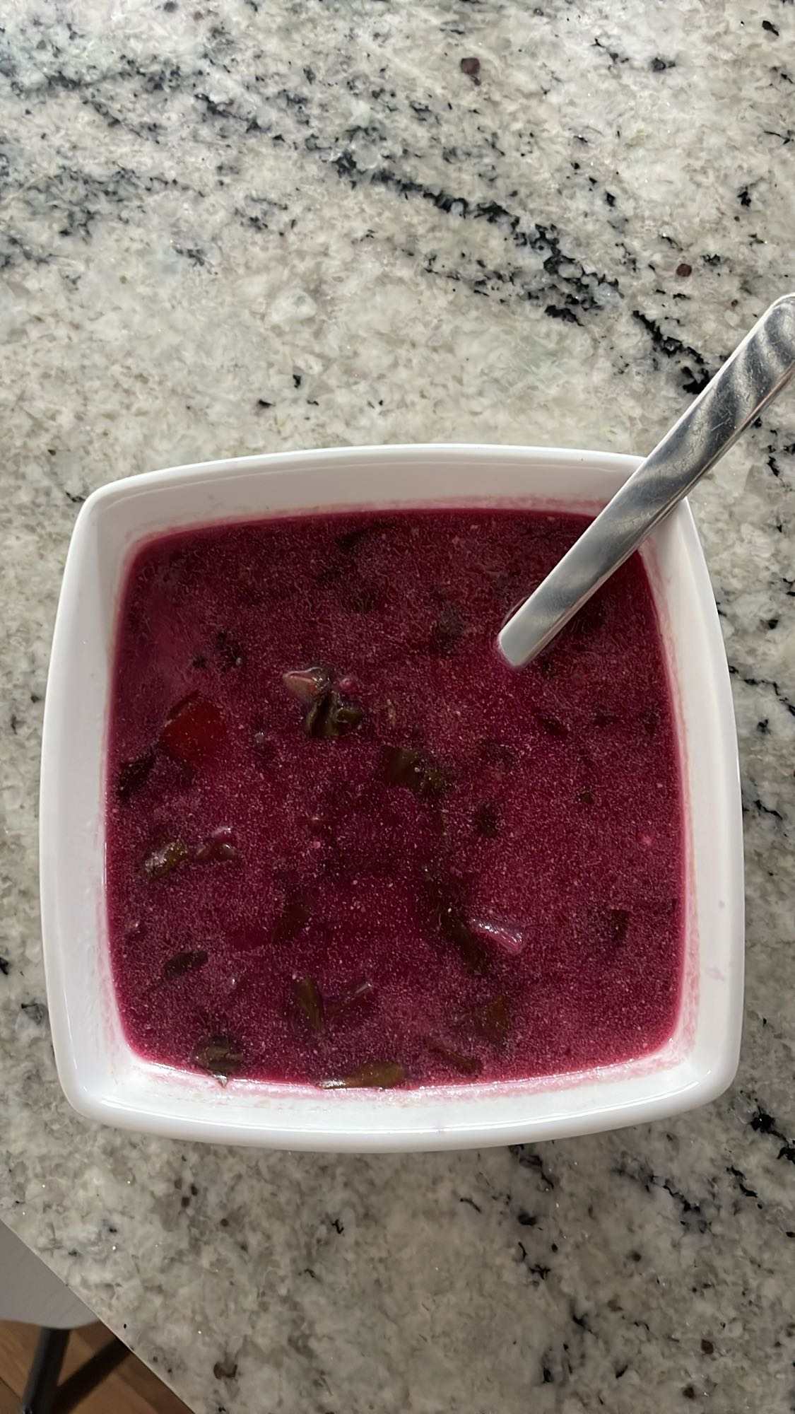 chłodnik z botwinki