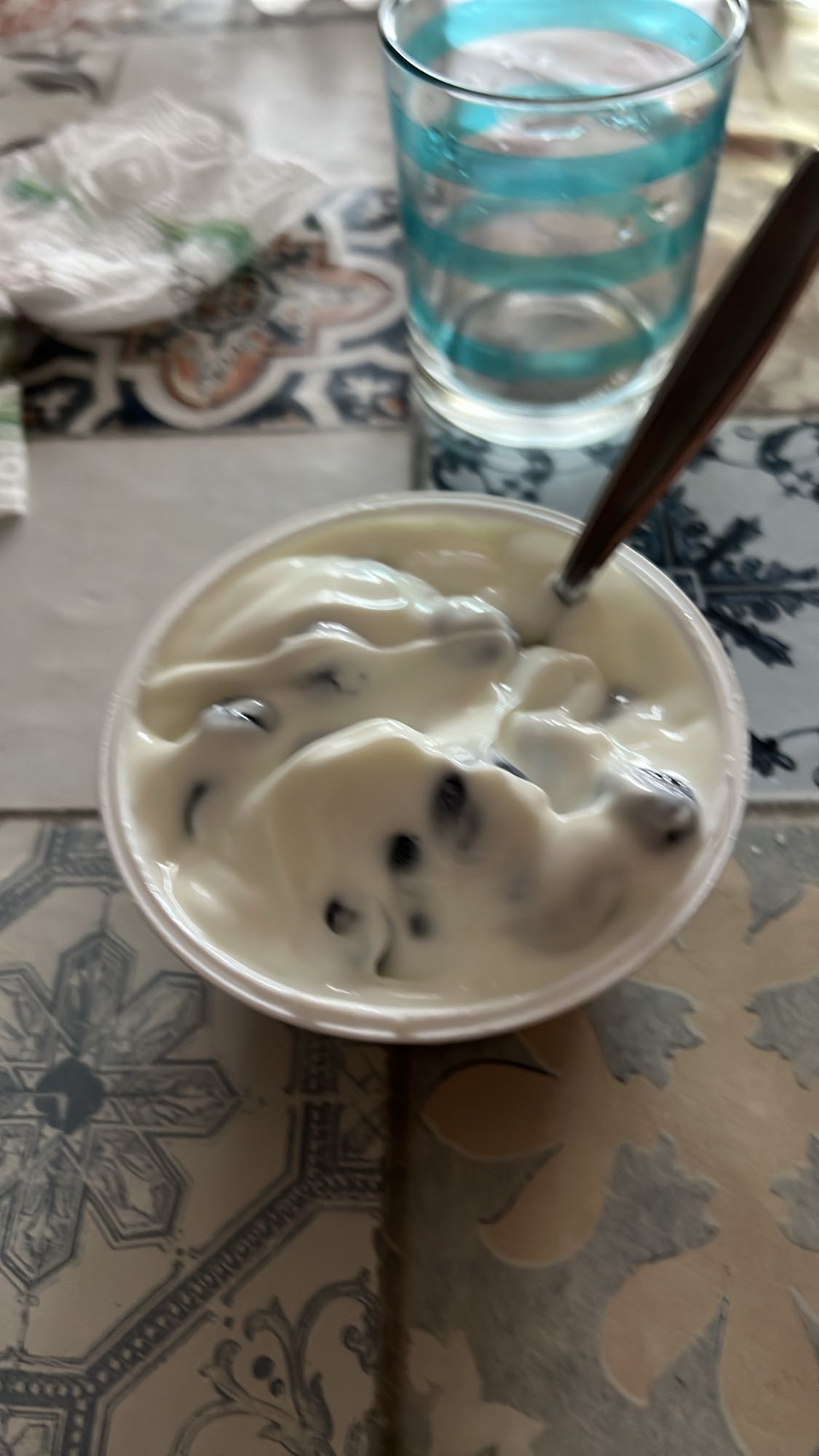 Yoğurtlu Üzüm Tatlısı