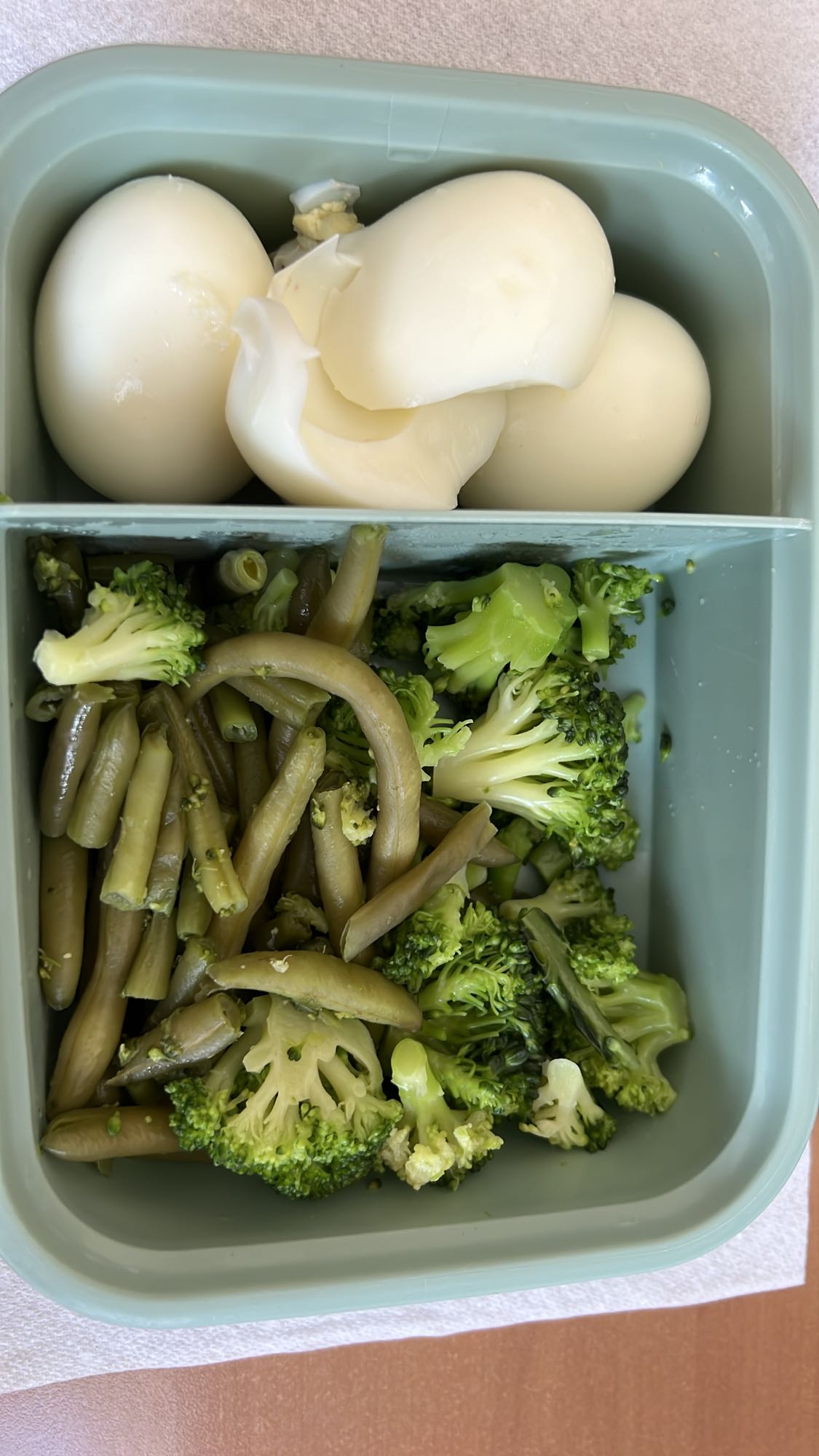 Yumurta ve Sebze Tabağı