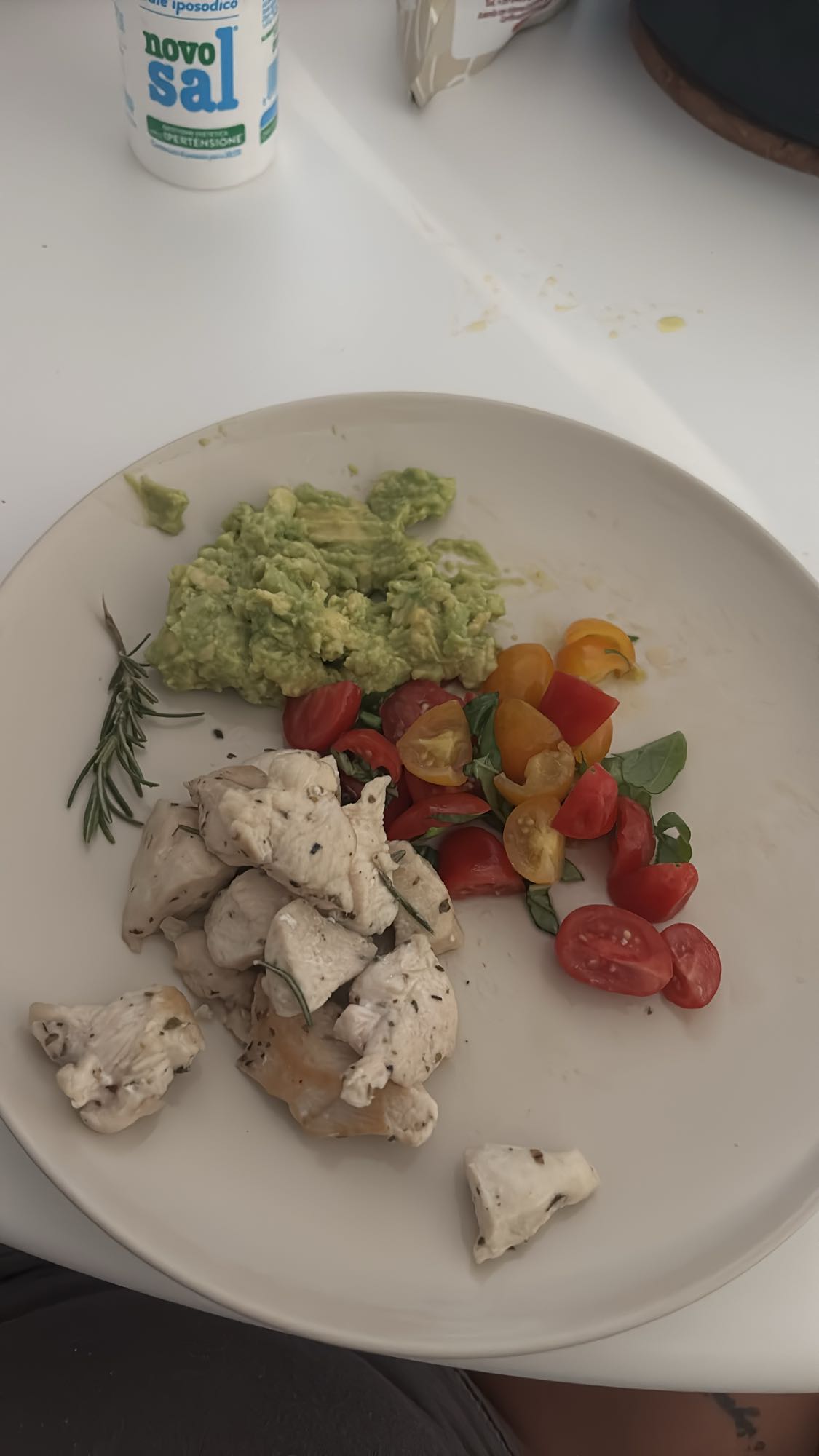Pollo con guacamole