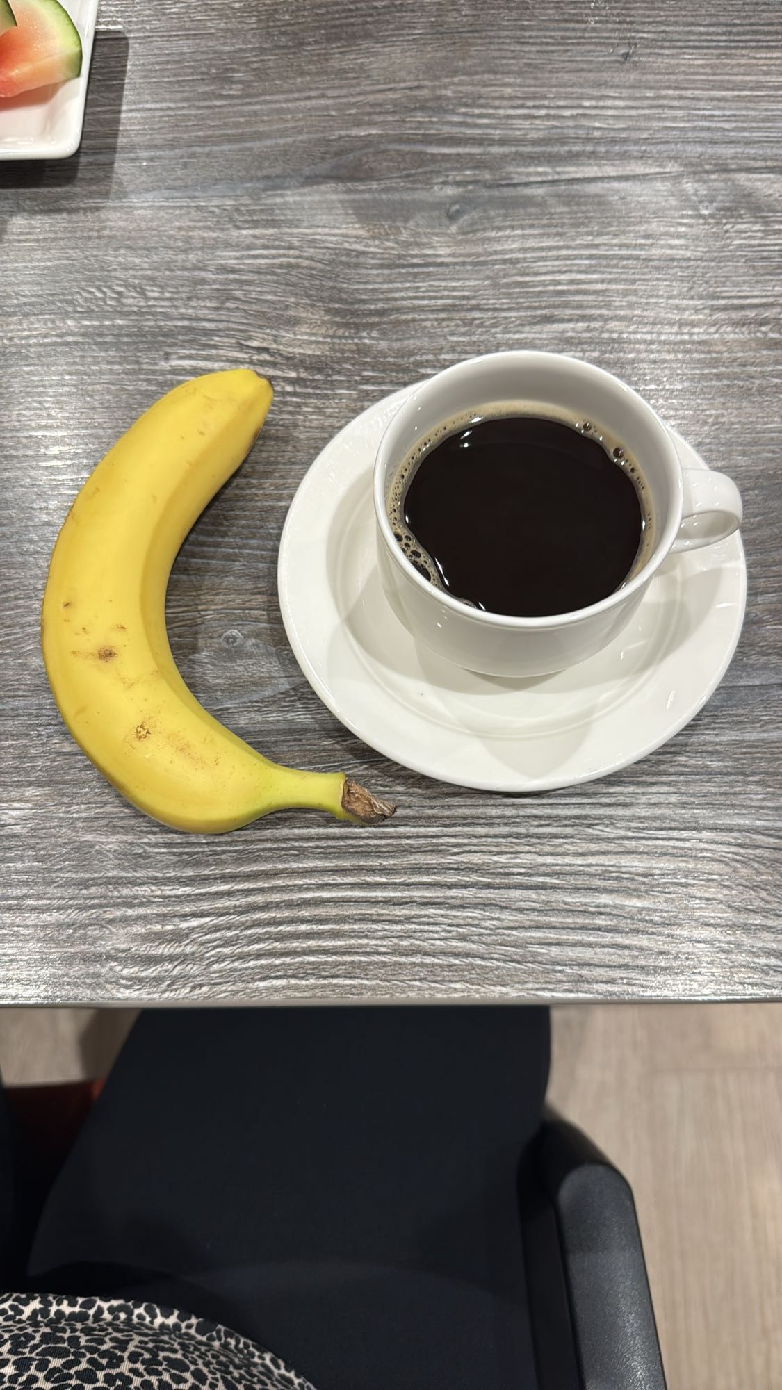 Banaan en zwarte koffie