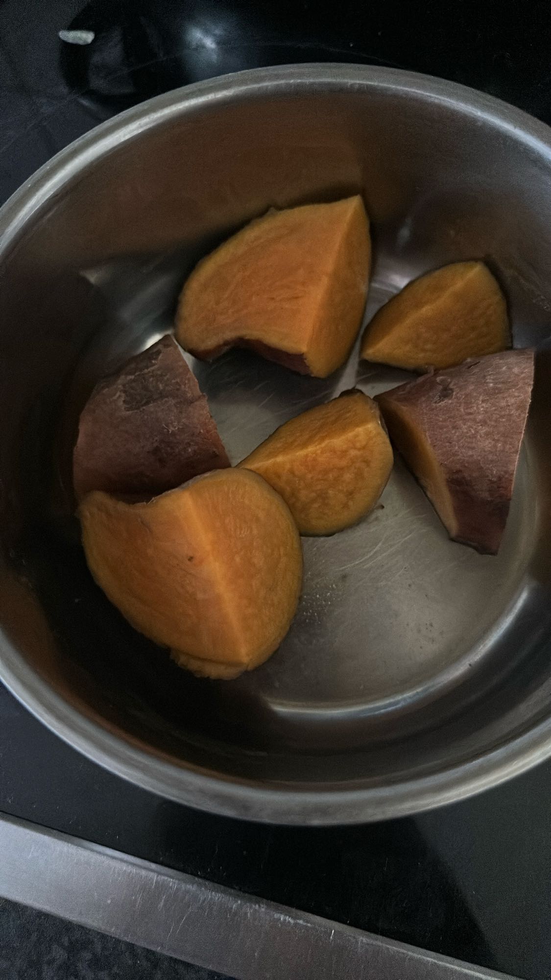 Gekochte Süßkartoffel