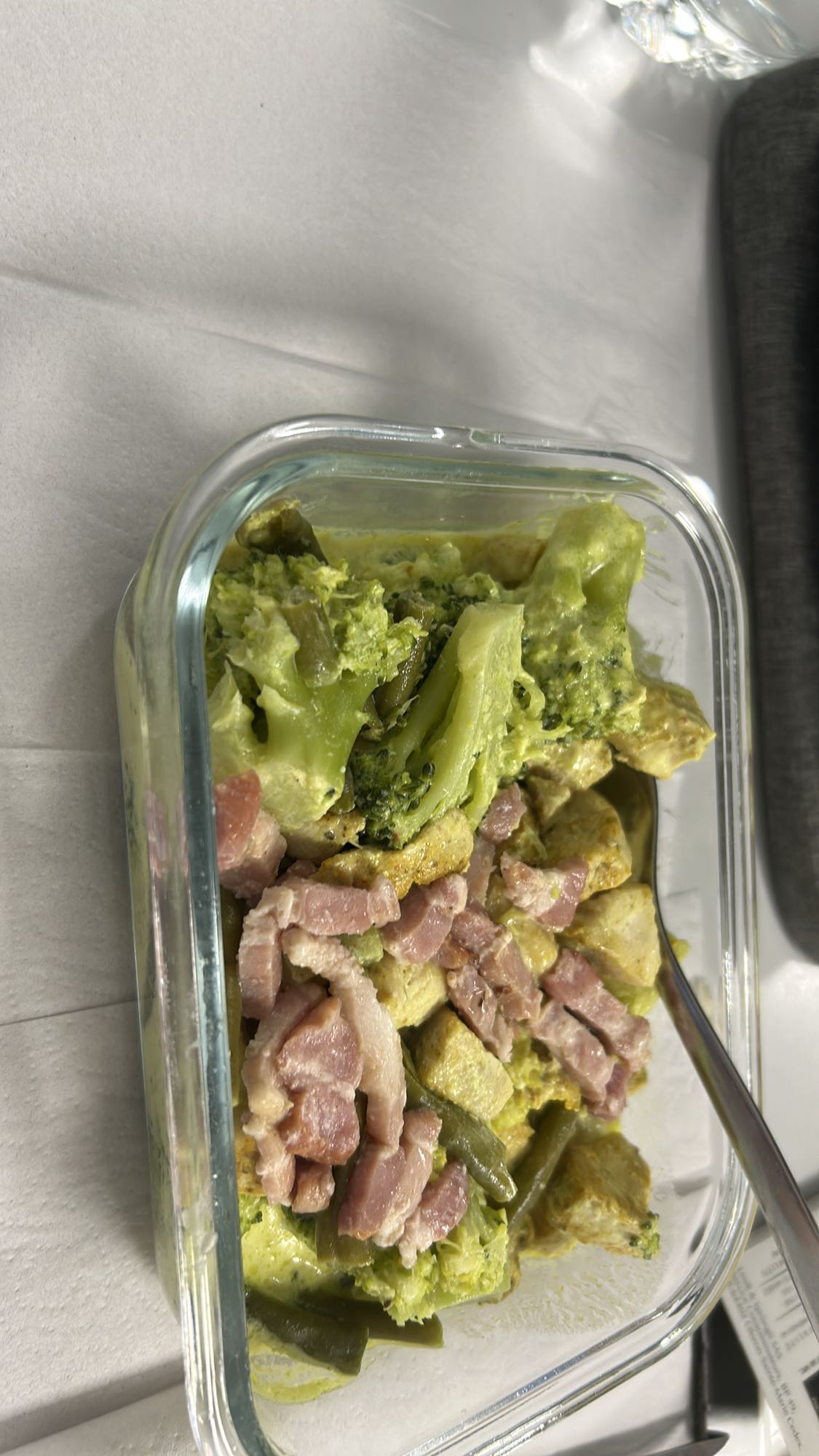 Poulet brocoli lardons