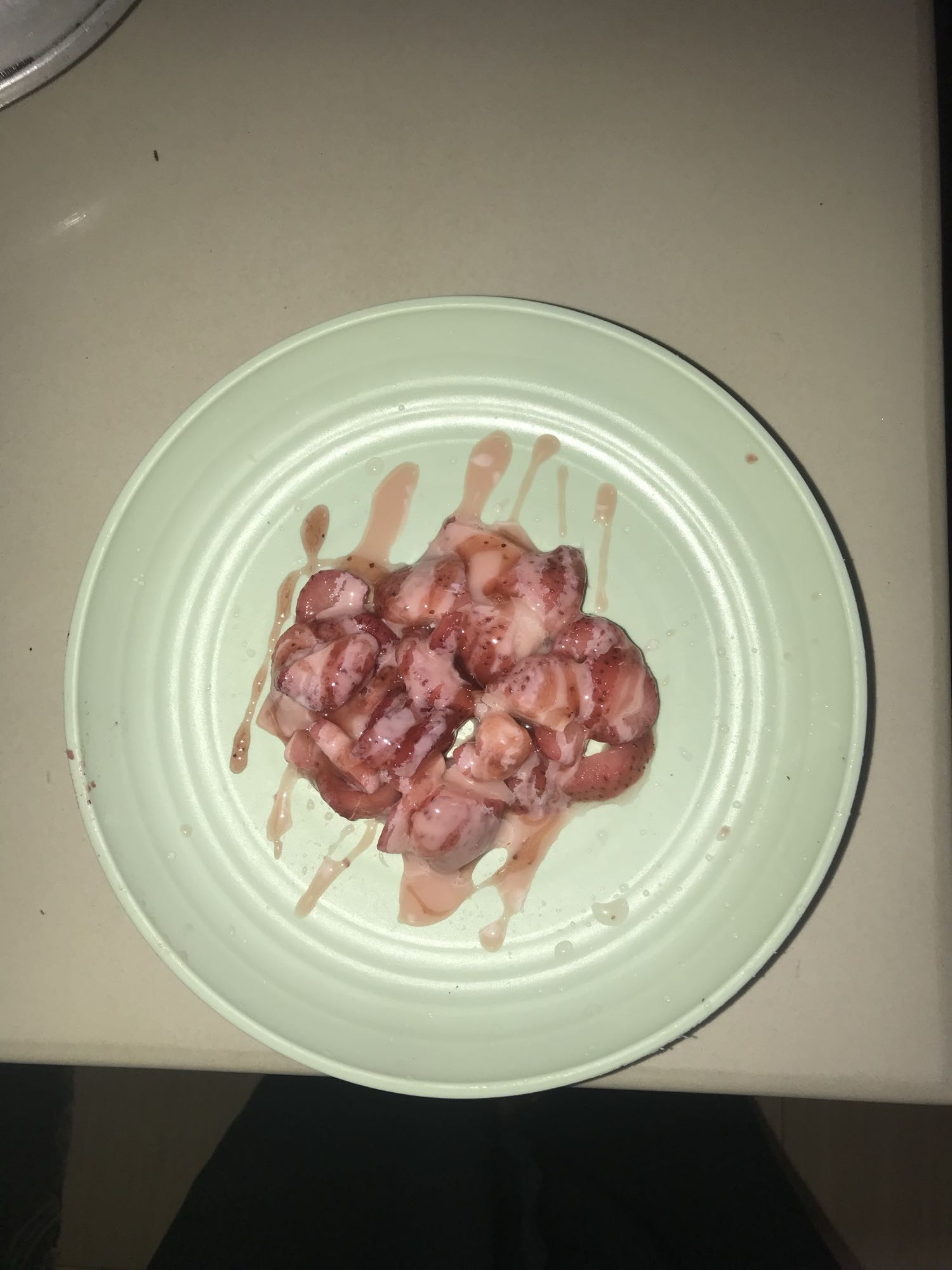 Stroberi susu kental