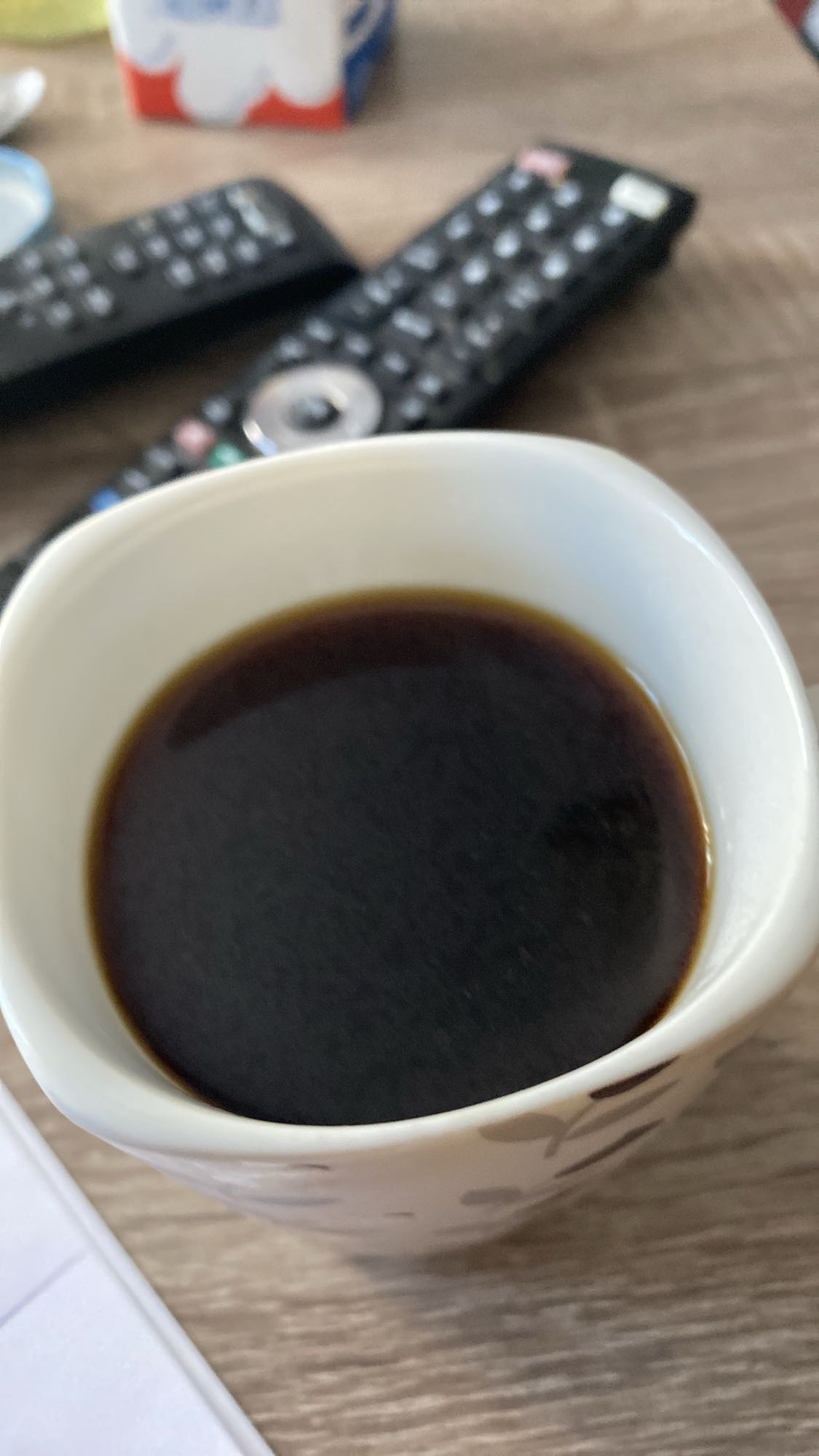 Cafea neagră simplă