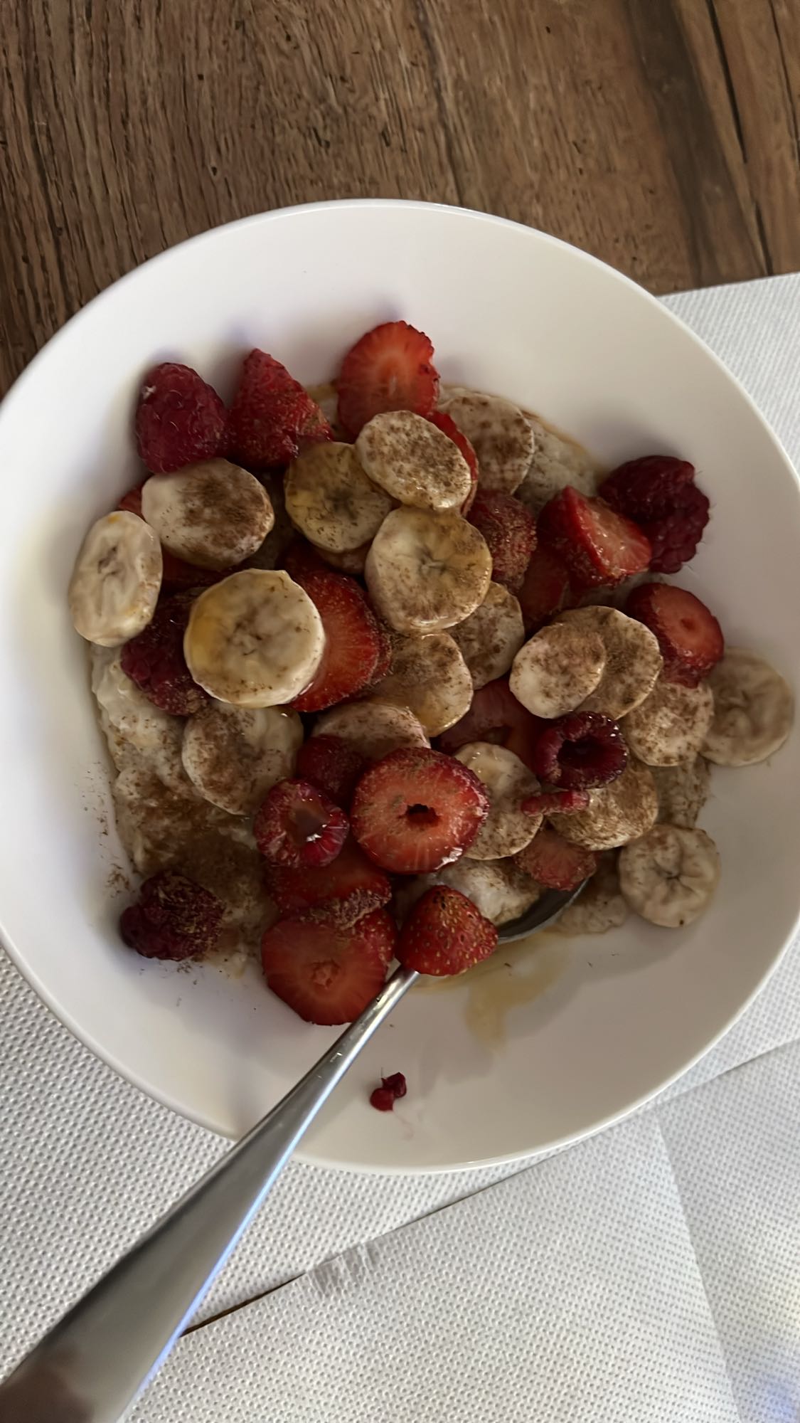 Μπολ βρώμης με φρούτα