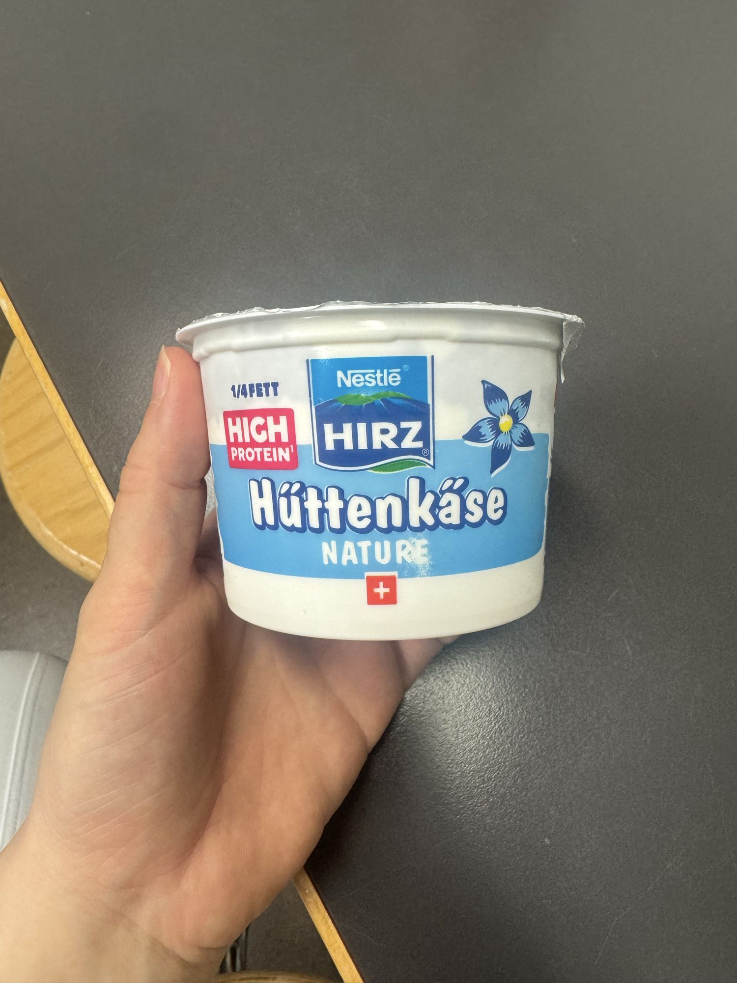Hüttenkäse Nature Becher