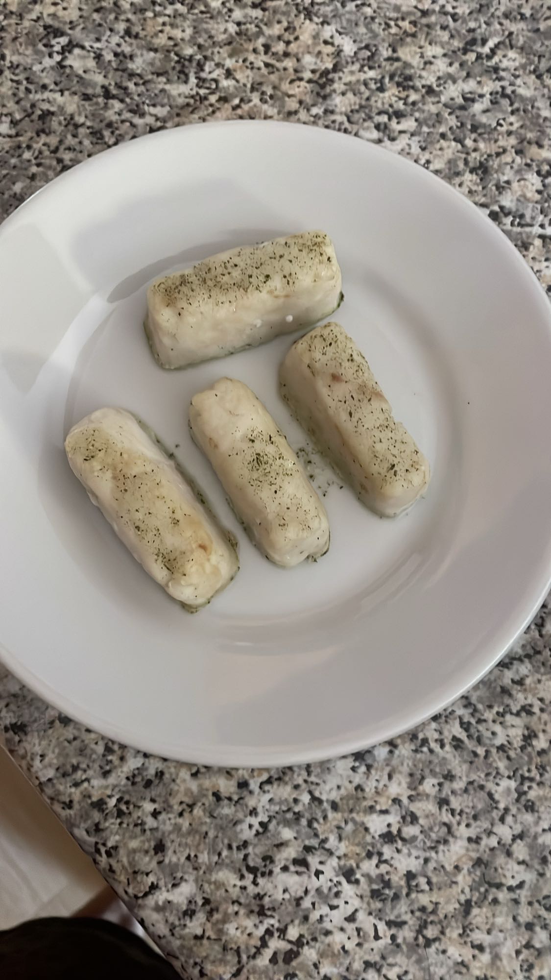 Steamed fish fillets