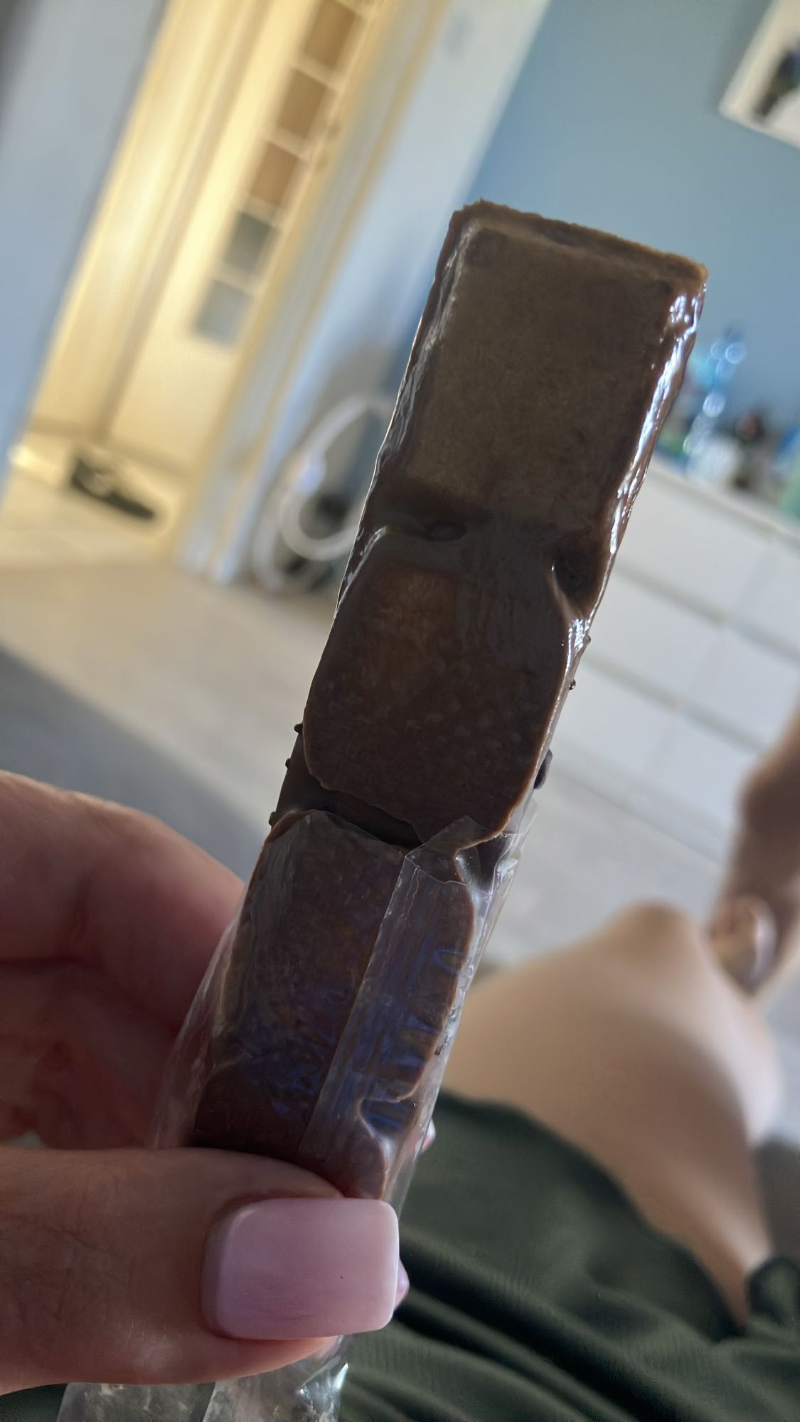 lód czekoladowy na patyku