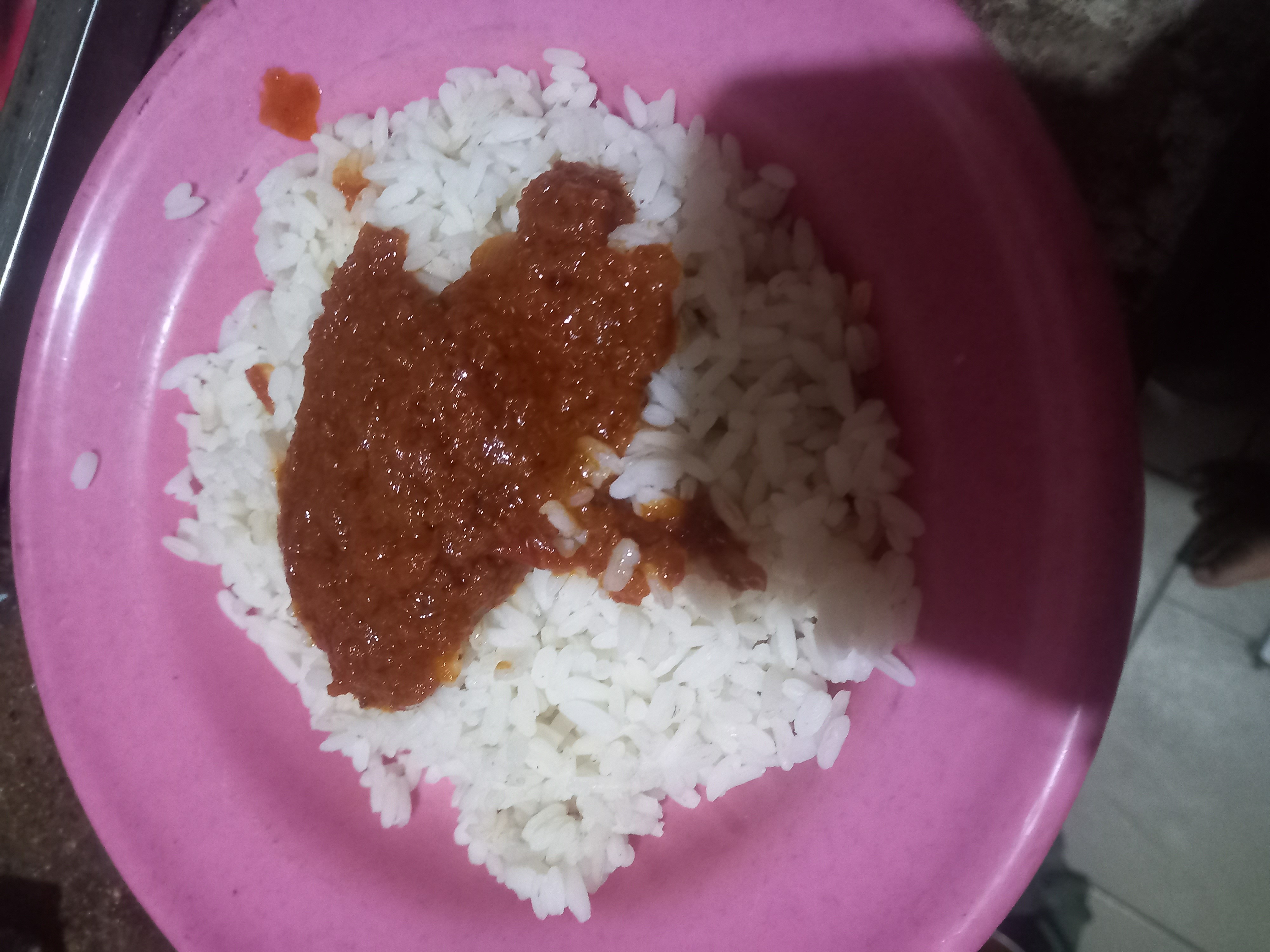 Rice with tomato sauce