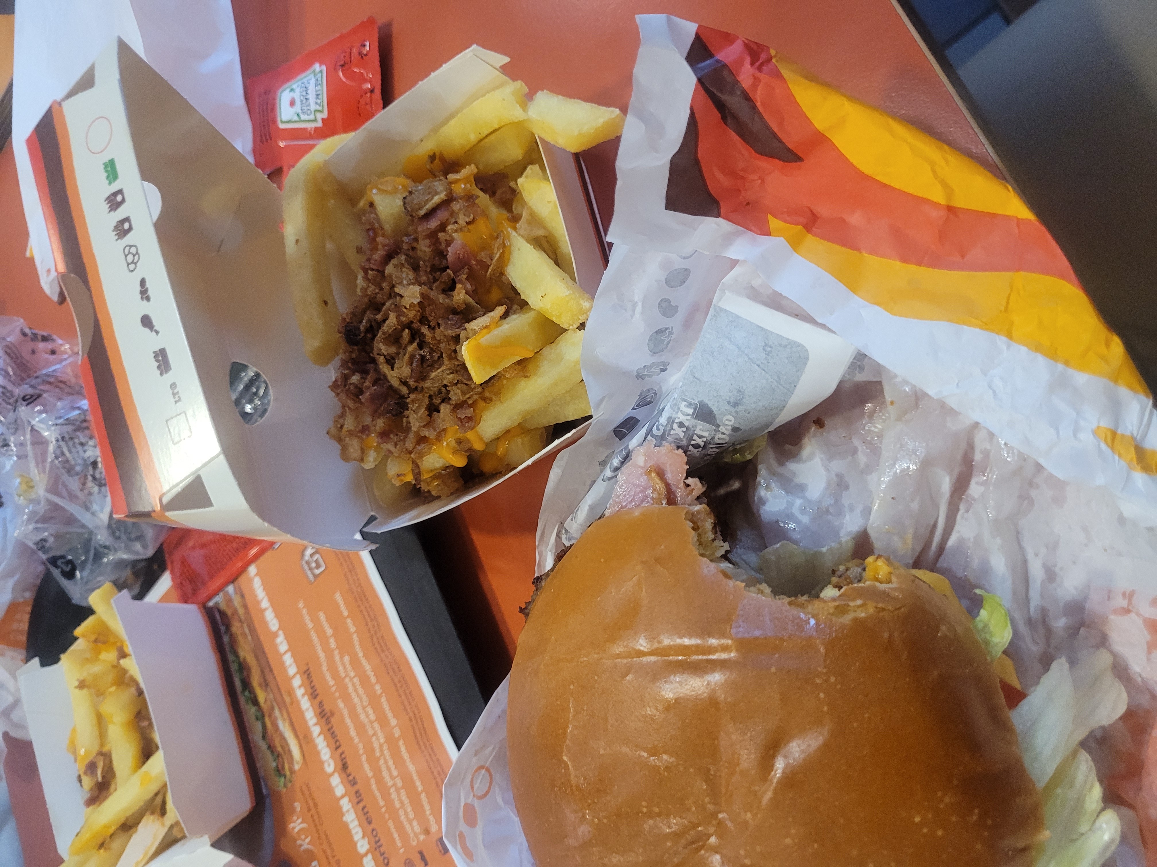 Hamburguesa con papas