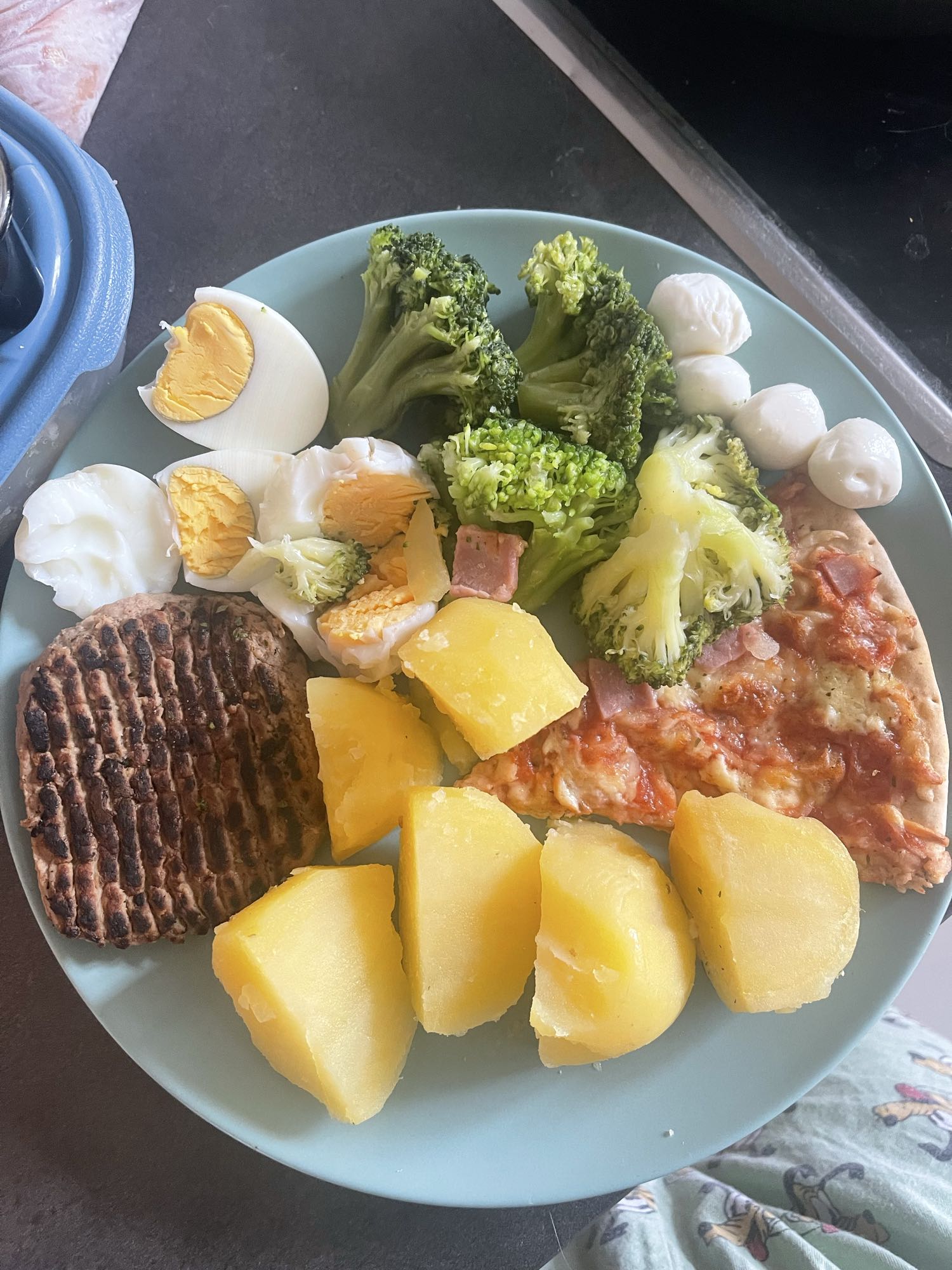 Assiette mixte maison