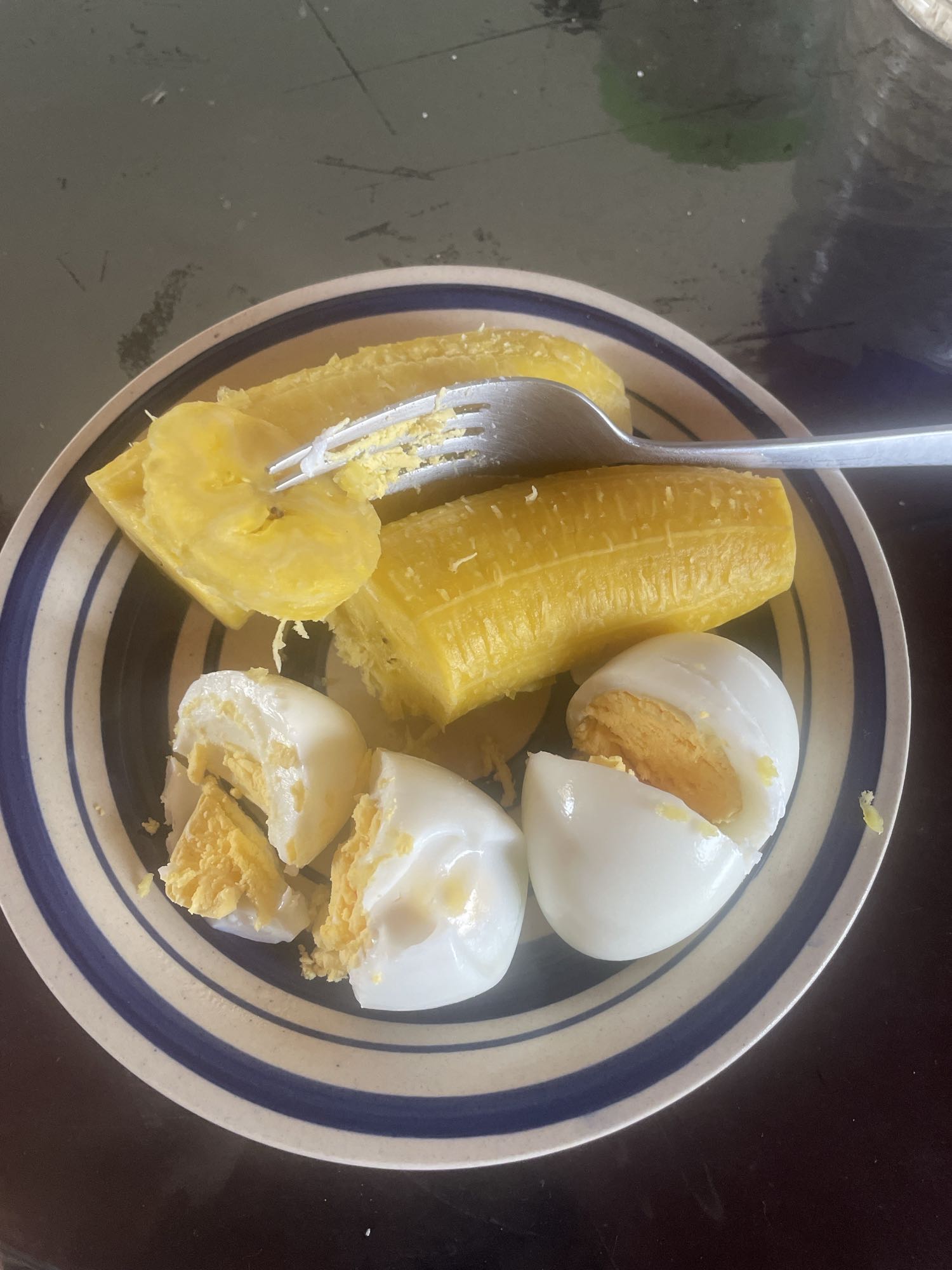 Boiled plantain & eggs