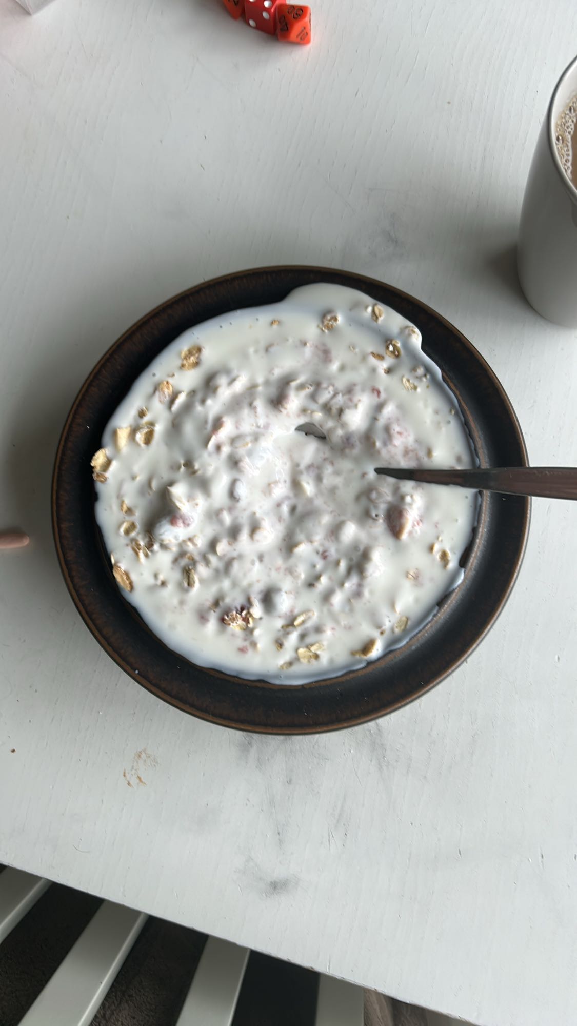 Yoghurt med müsli