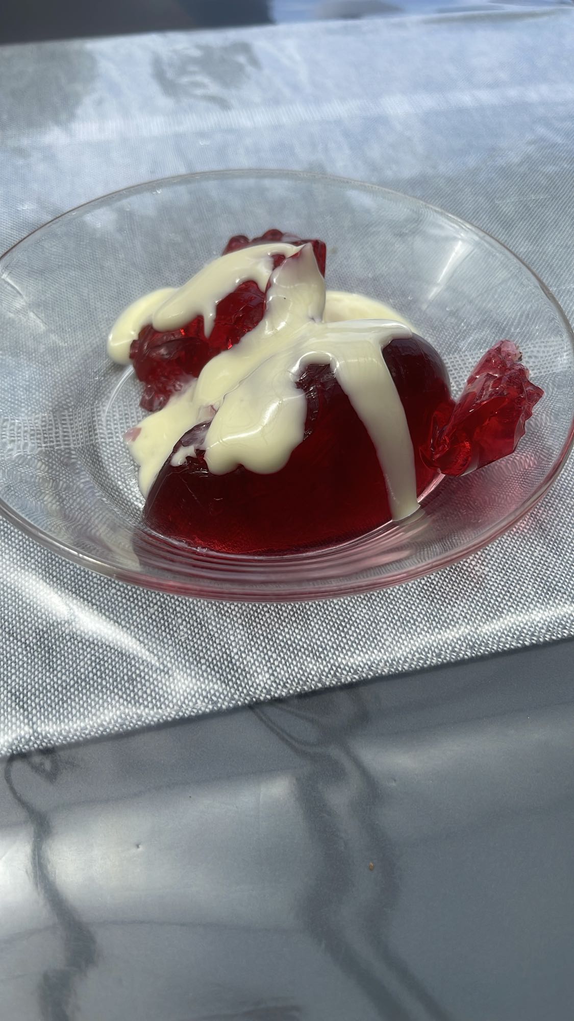 Jelly met vanillesaus