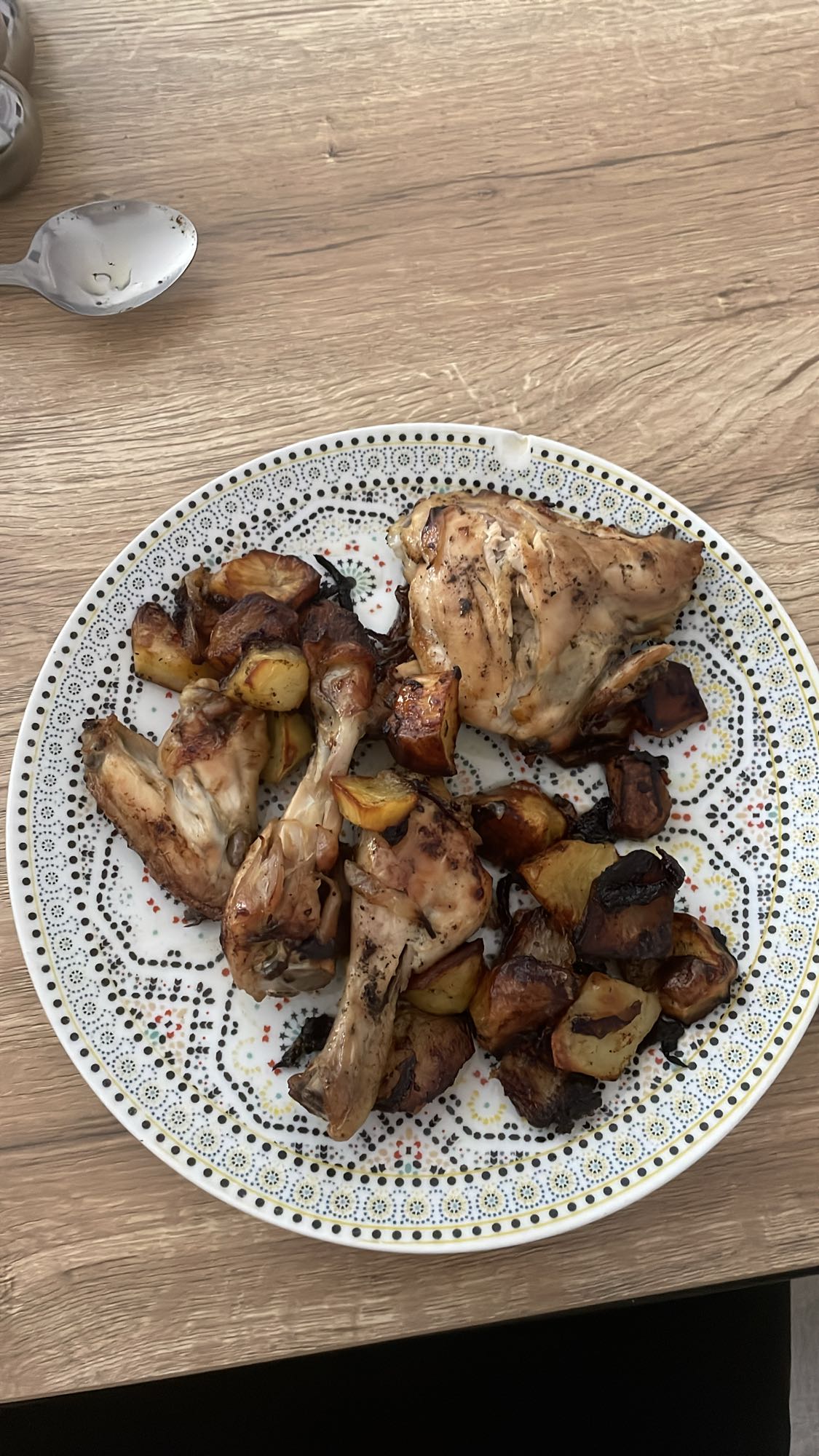 Pollo asado con papas