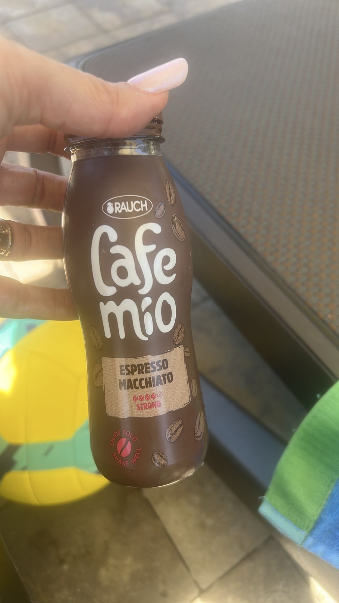 Cafe Mio Espresso Macchiato