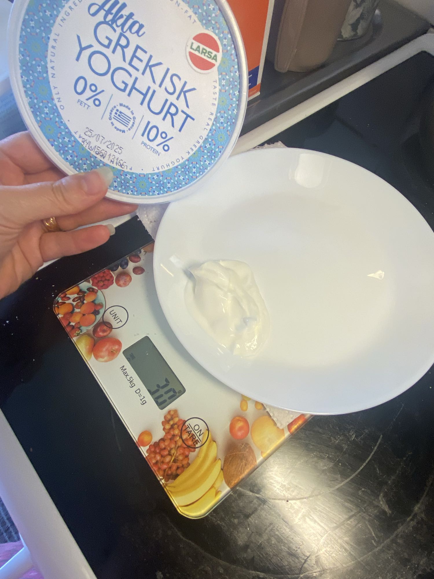 زبادي يوناني