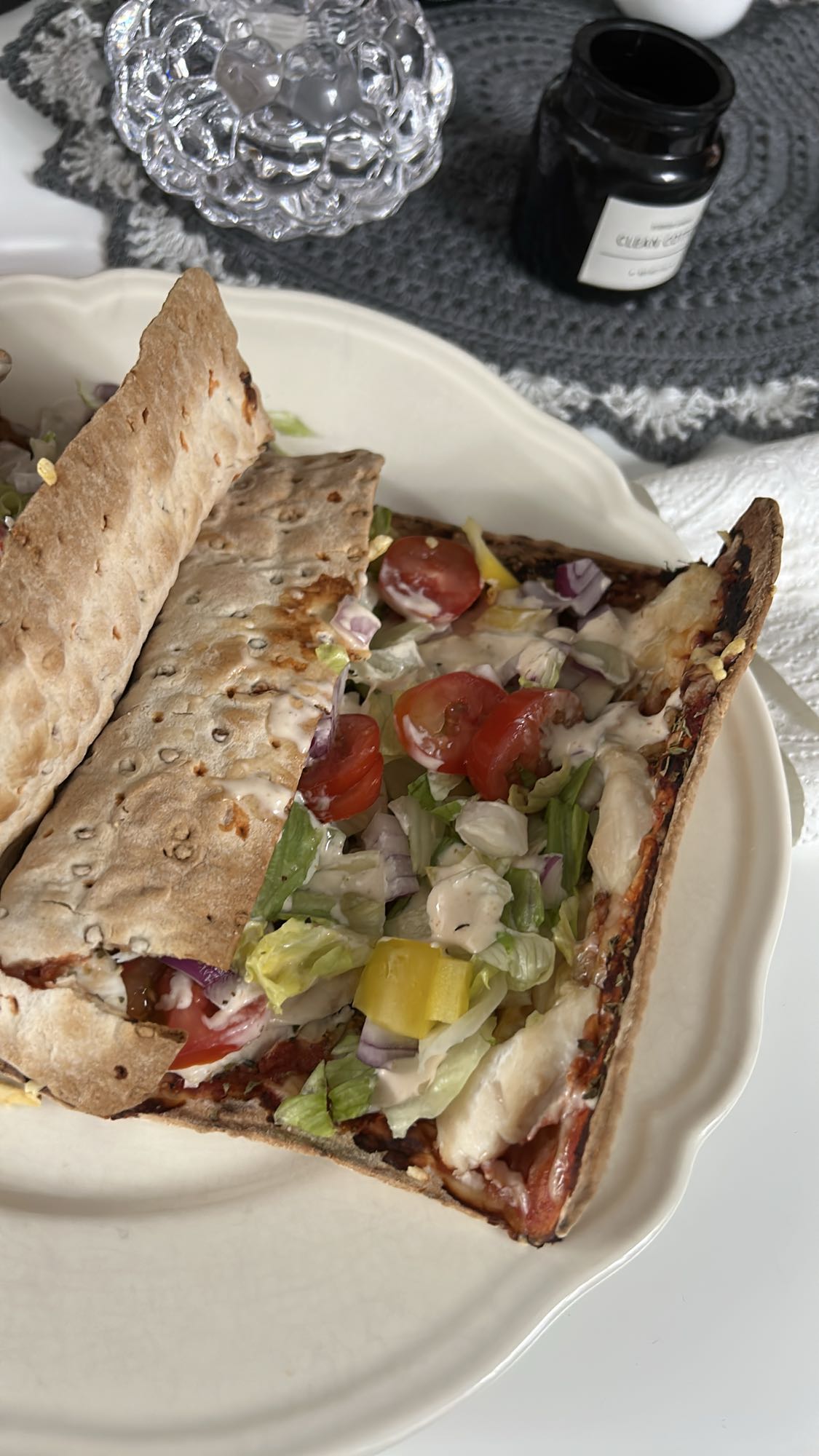 Tunnbrödsrulle med grönsaker