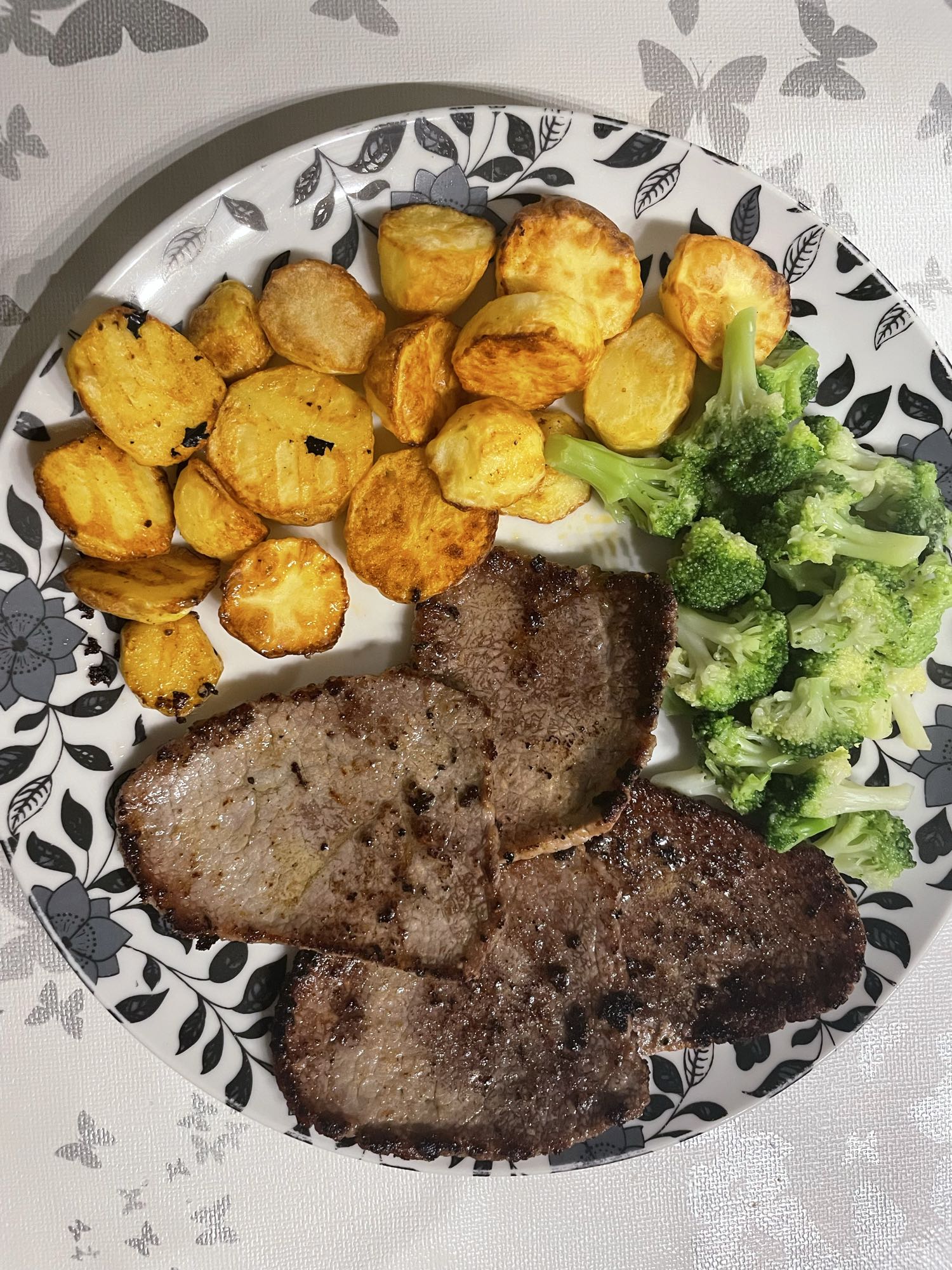 Rind, Kartoffeln & Brokkoli