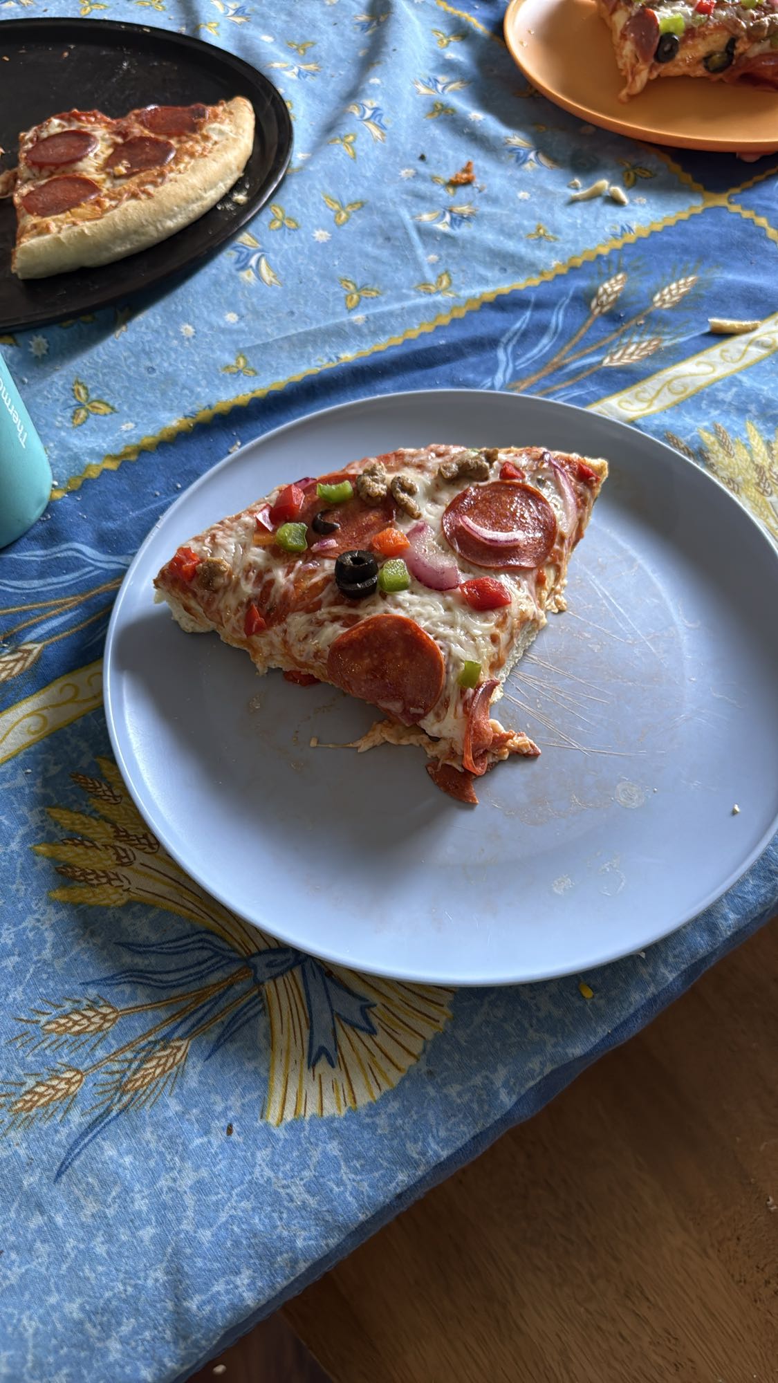 Tranche de pizza suprême