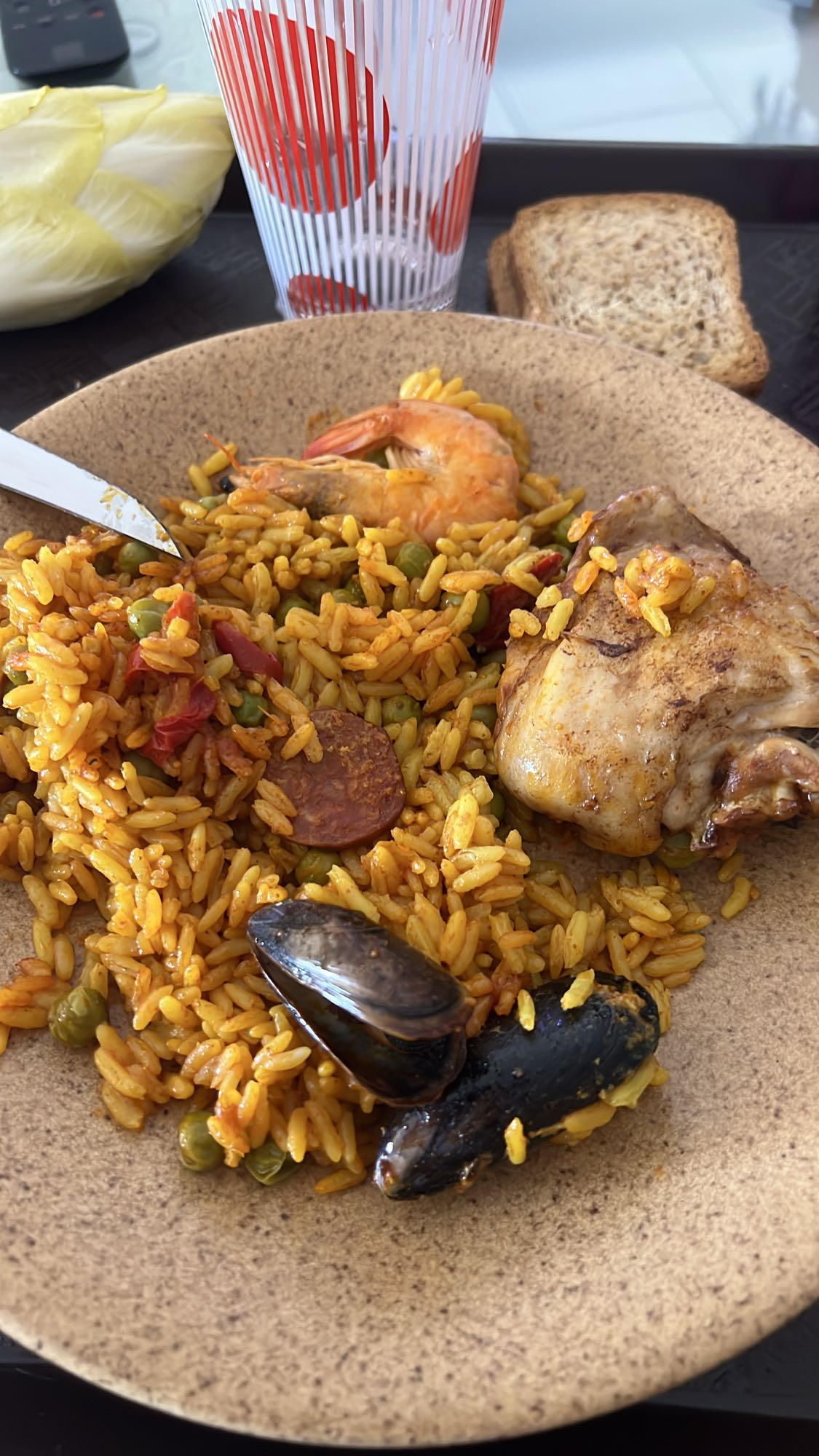 Paëlla et pain complet