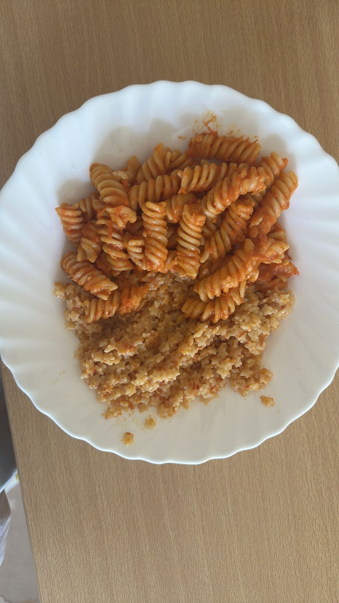 Pasta and Bulgur Plate