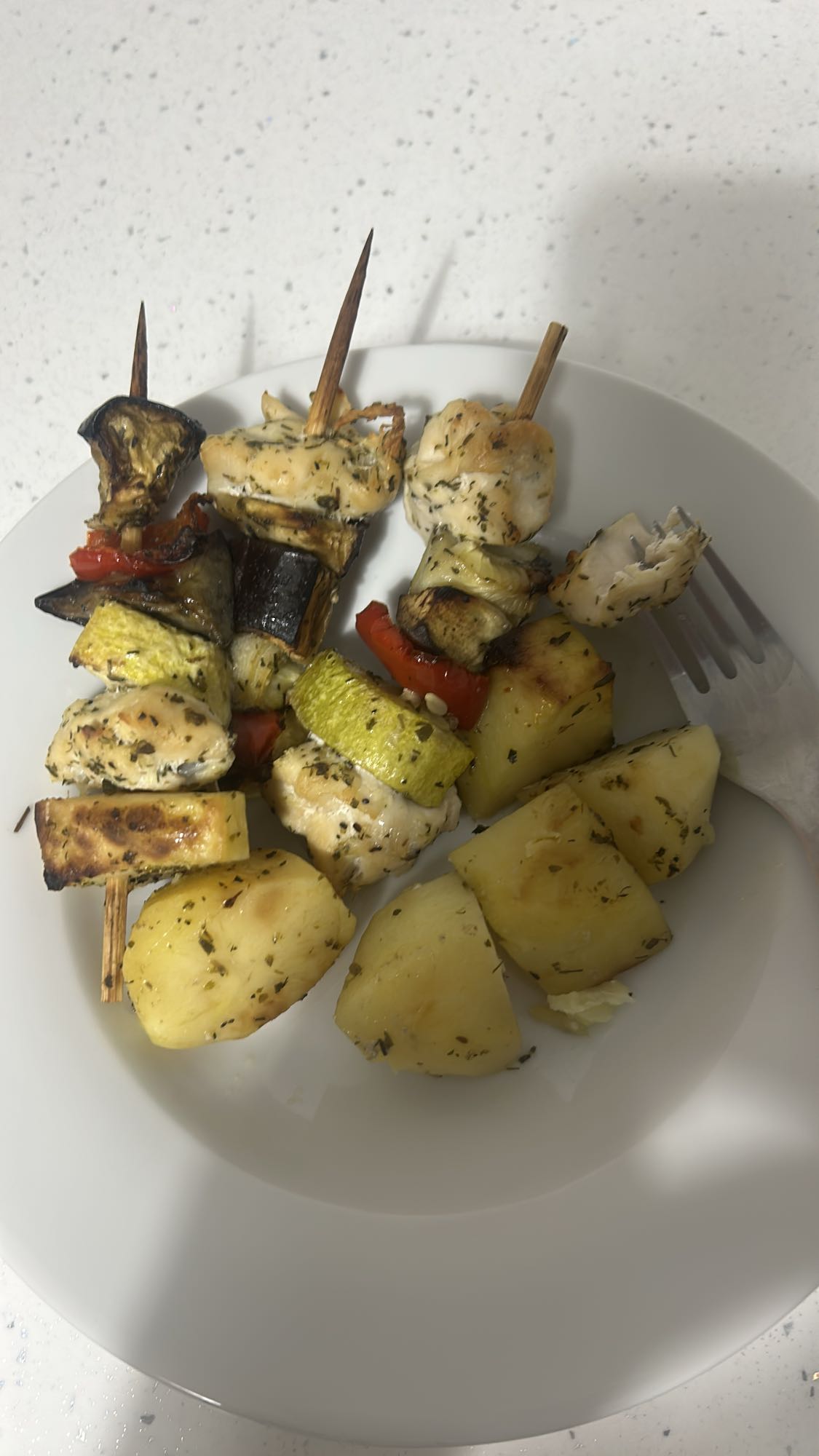 Frigarui cu legume si cartofi