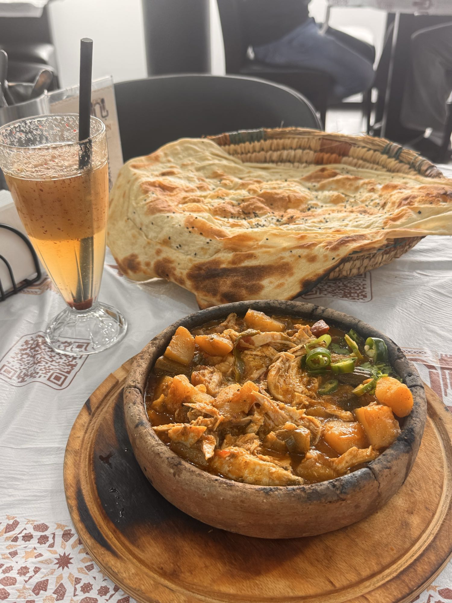 Kurczak curry z naan