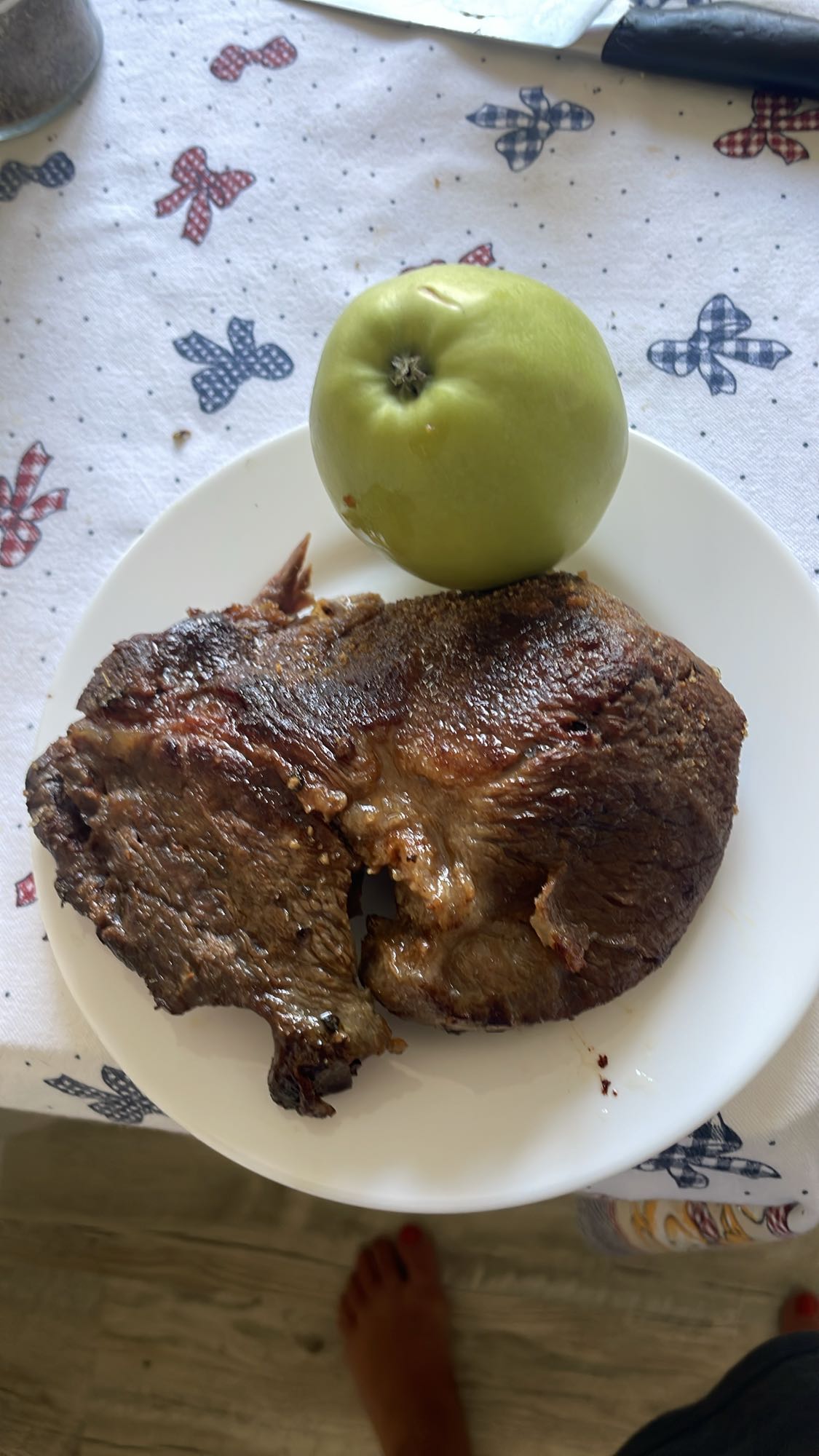 Friptură de vită cu măr