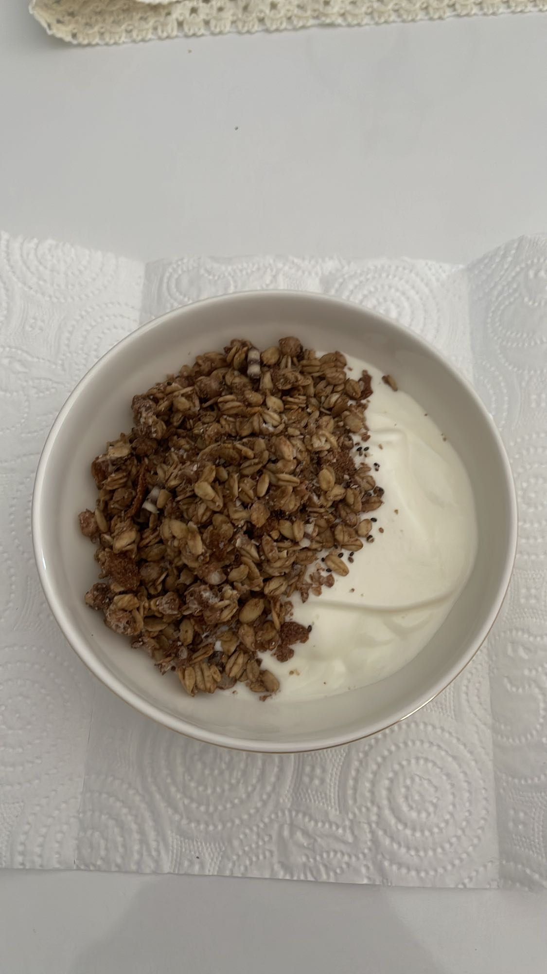Yaourt et granola
