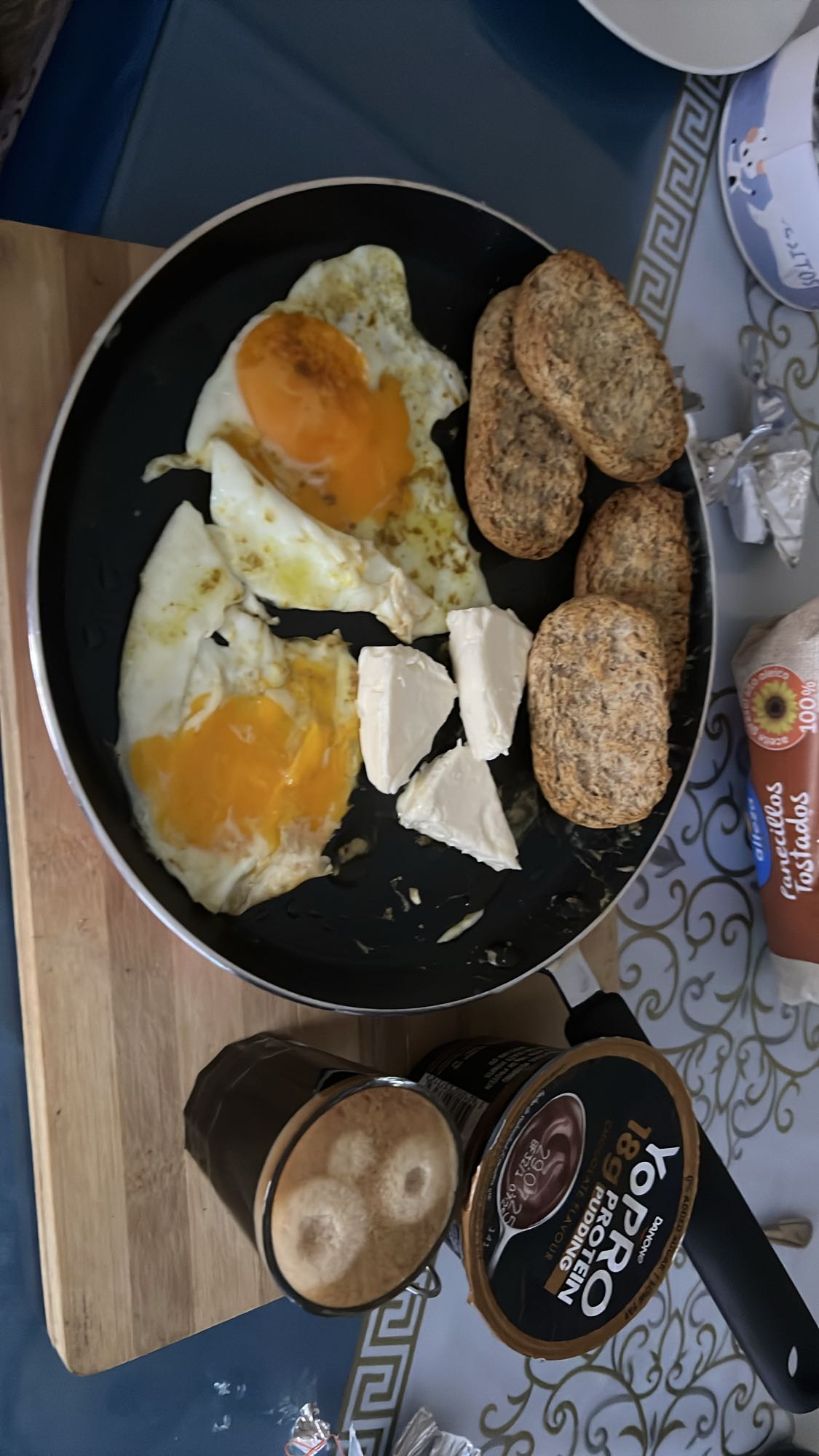 Desayuno proteico clásico