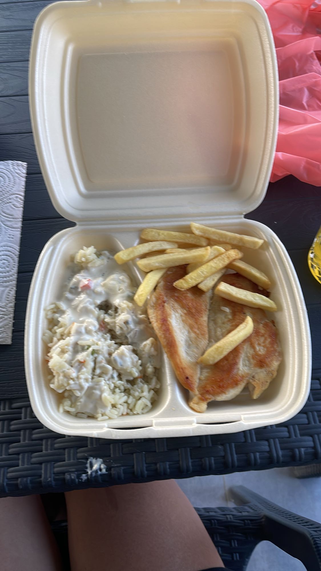 Poulet, riz, frites