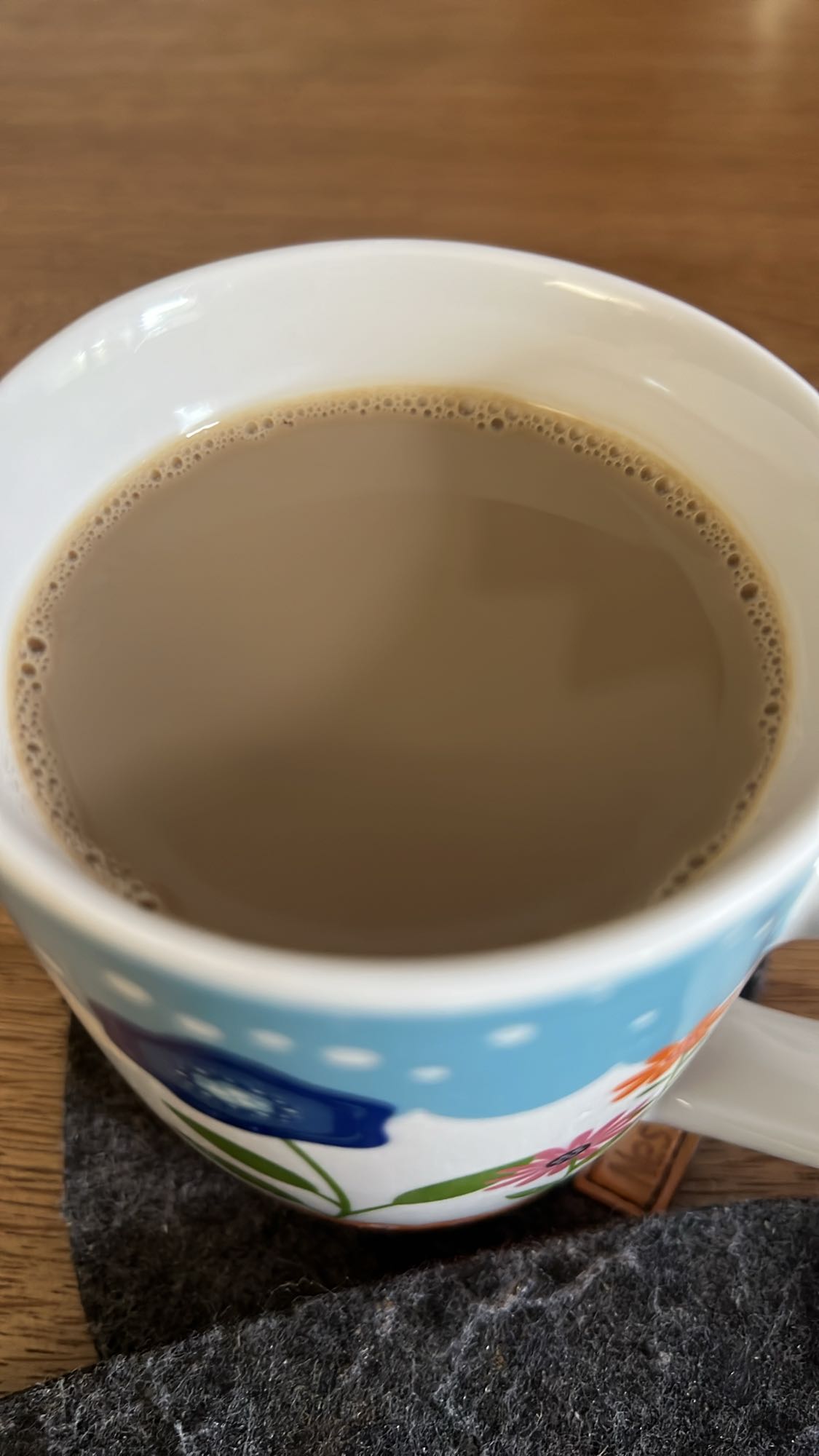 Kahveli sütlü içecek