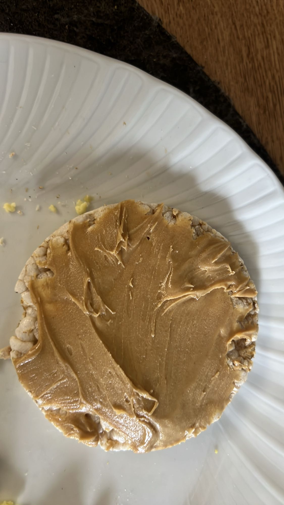 Rice cake mit Erdnussbutter