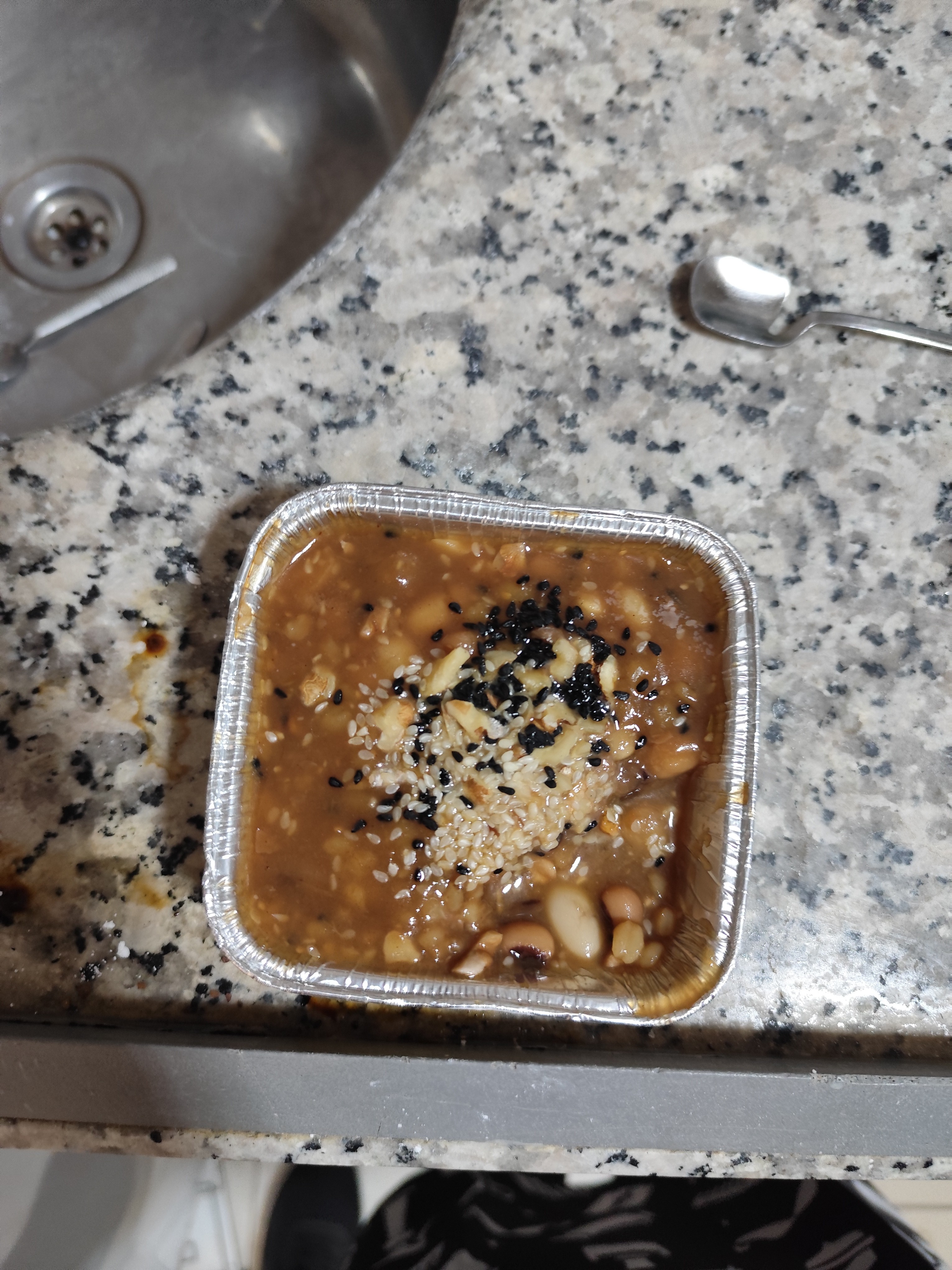 Bean stew with seeds