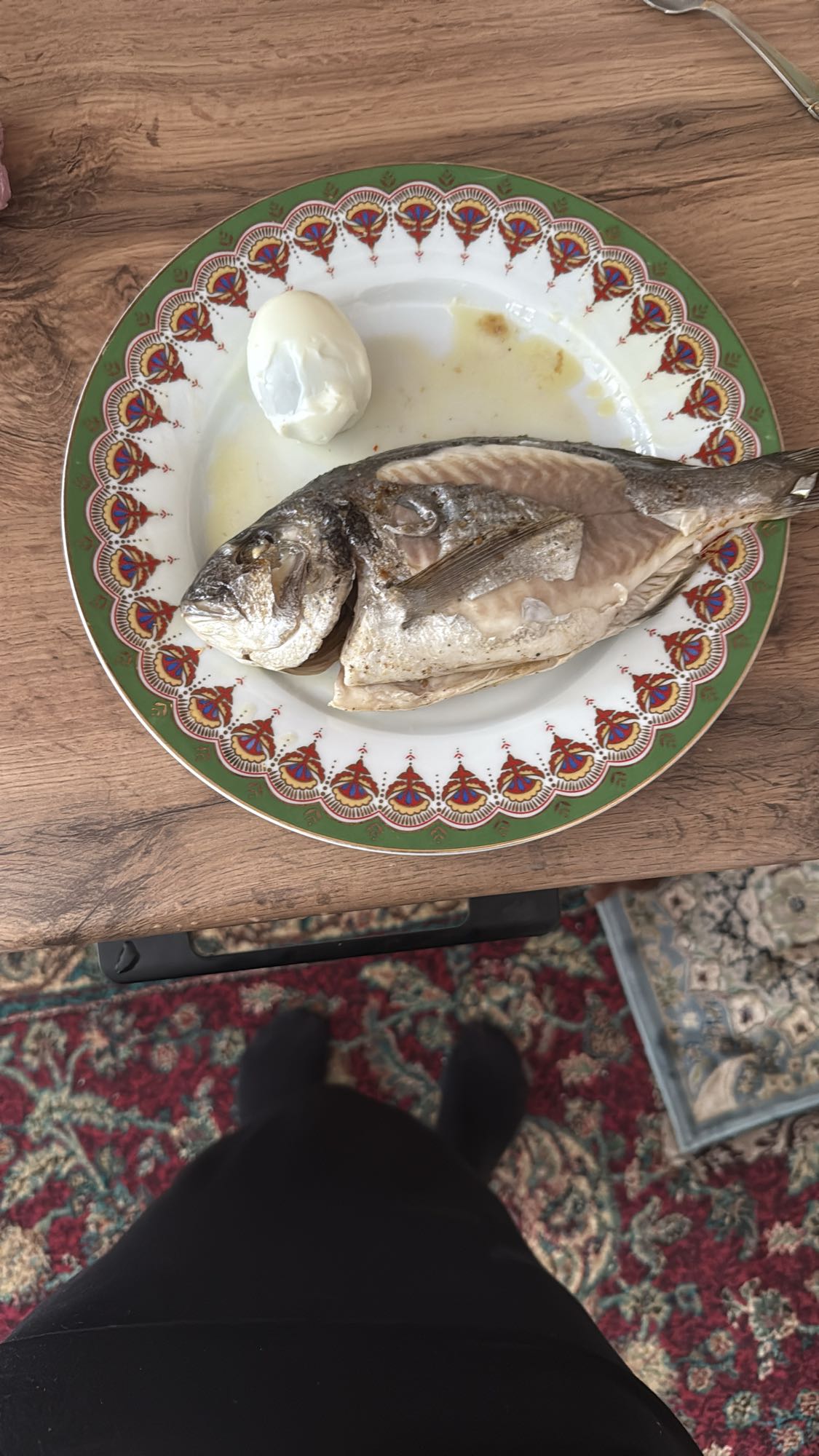 рыба с яйцом