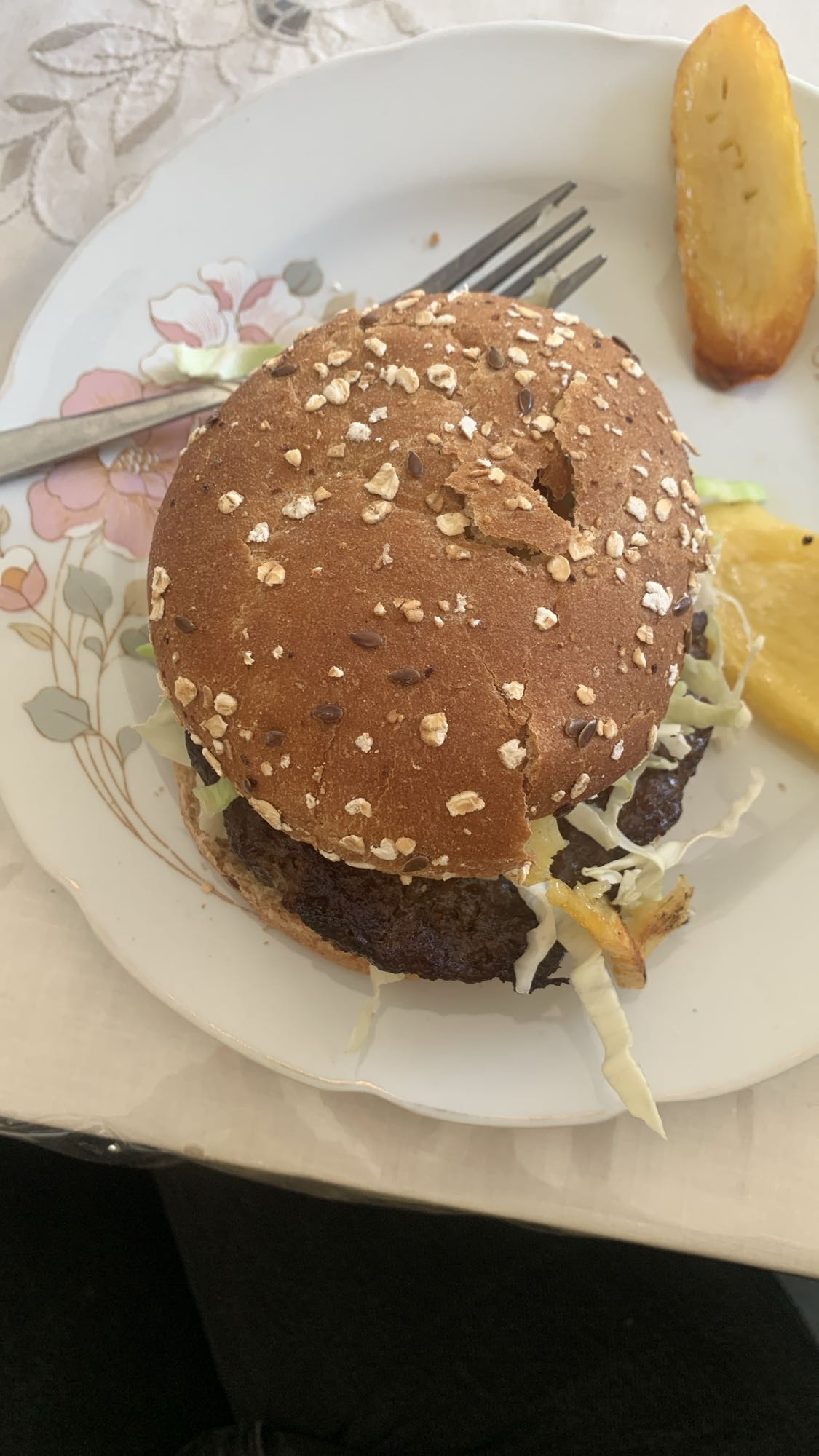 Beef Burger with Fries