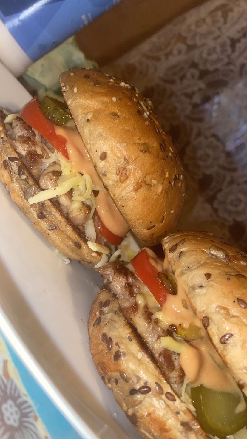 Burger cu semințe și legume