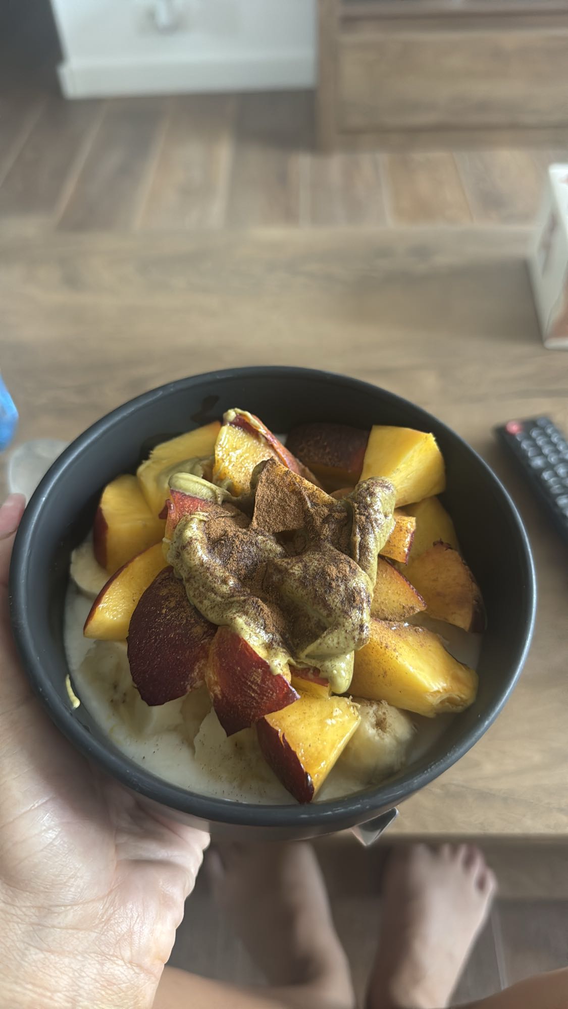 Bowl cu fructe și iaurt