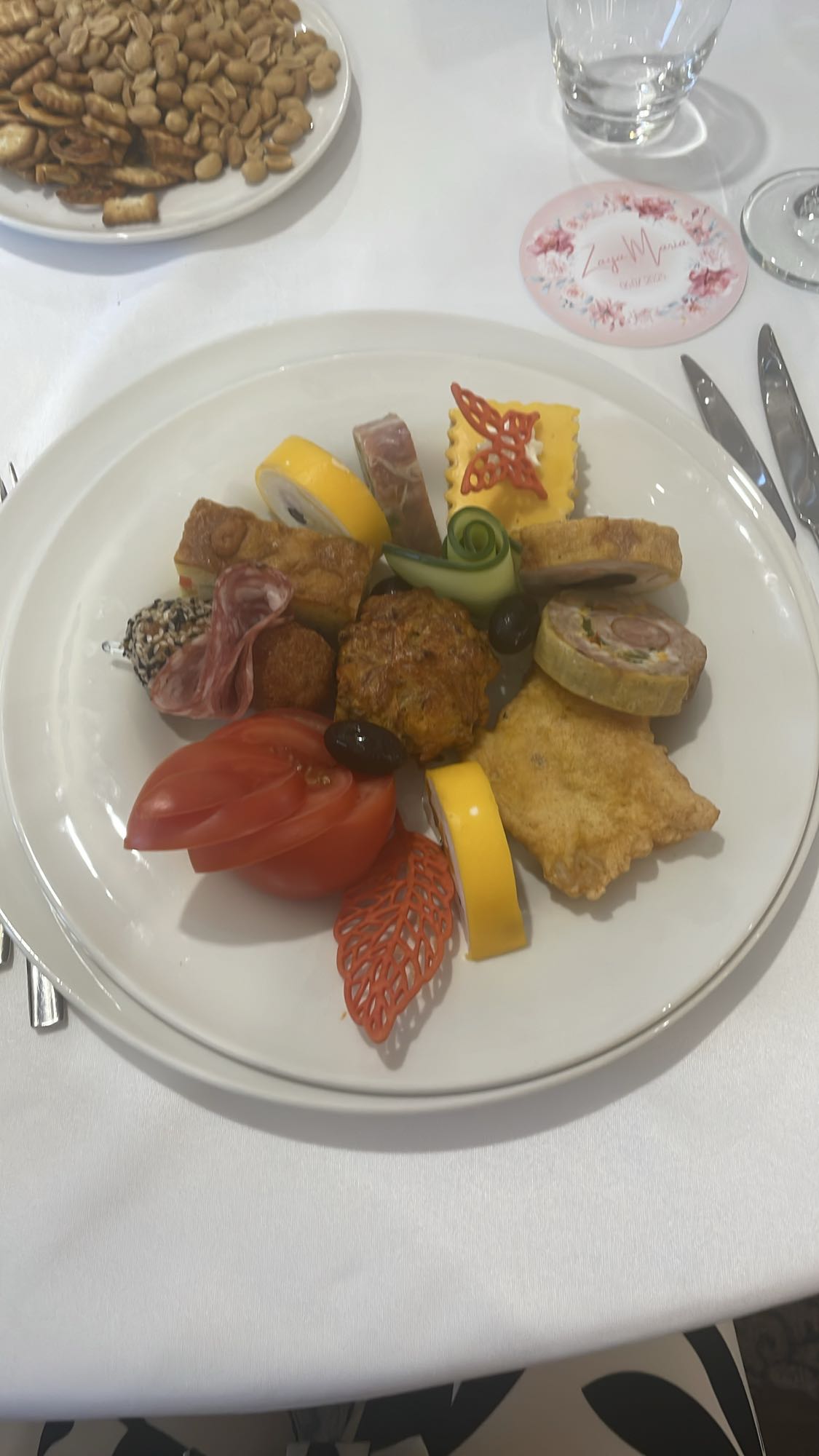 Aperitiv rece festiv