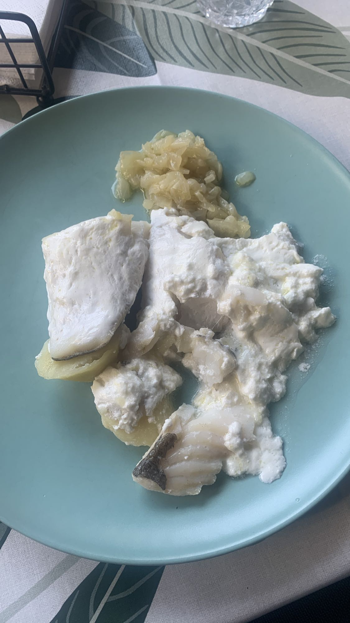 Bacalao con papas y cebolla