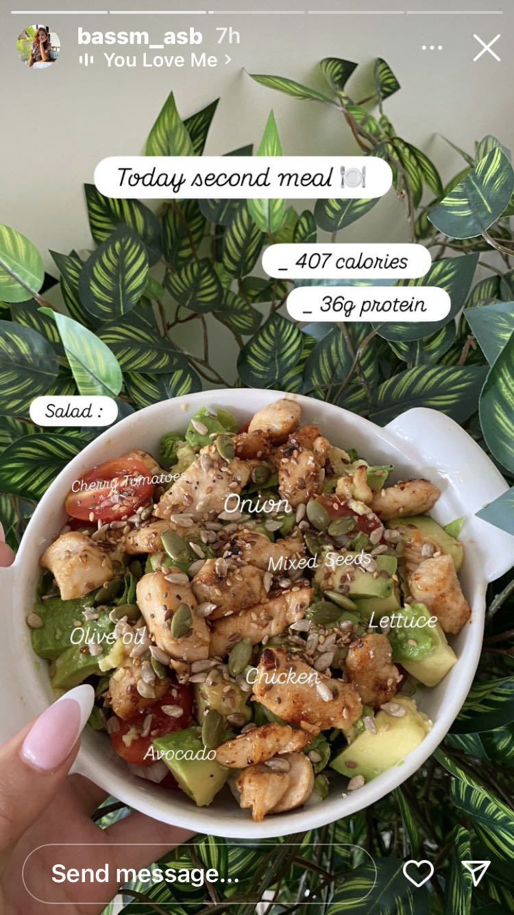 Salade poulet avocat graines