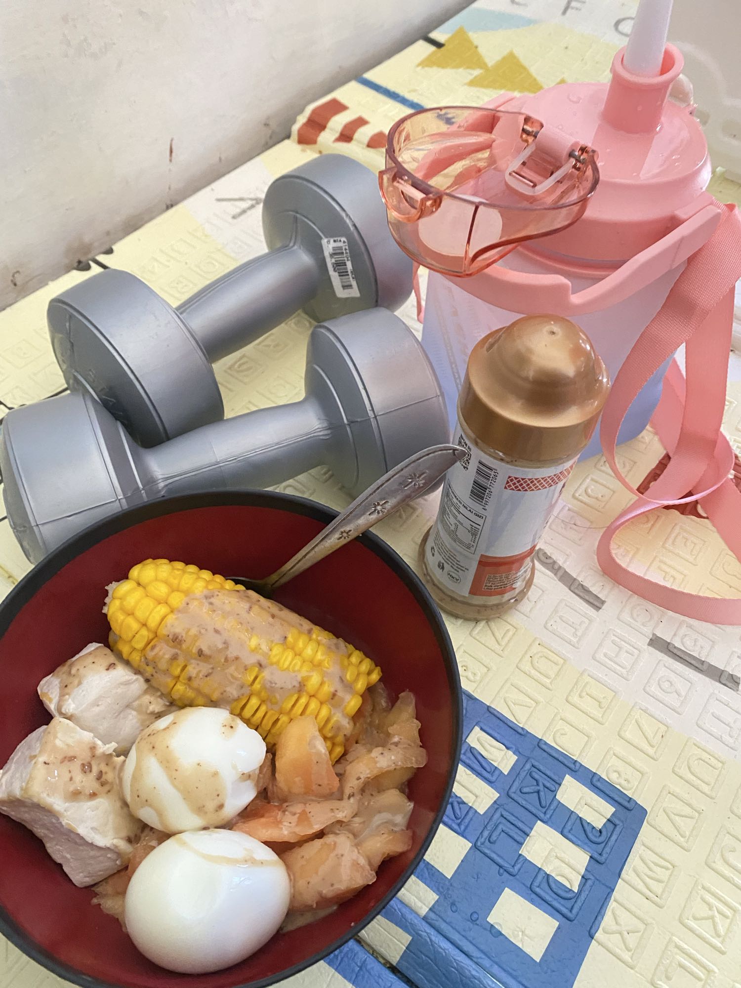 Makan siang sehat protein