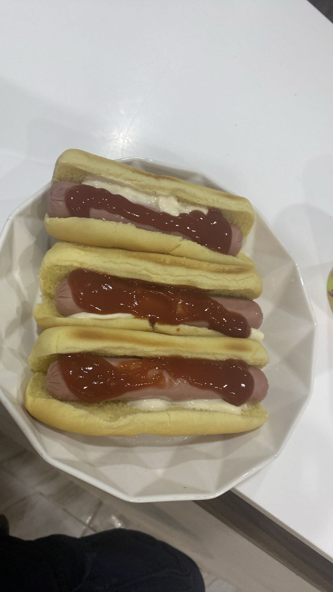 perros calientes clásicos