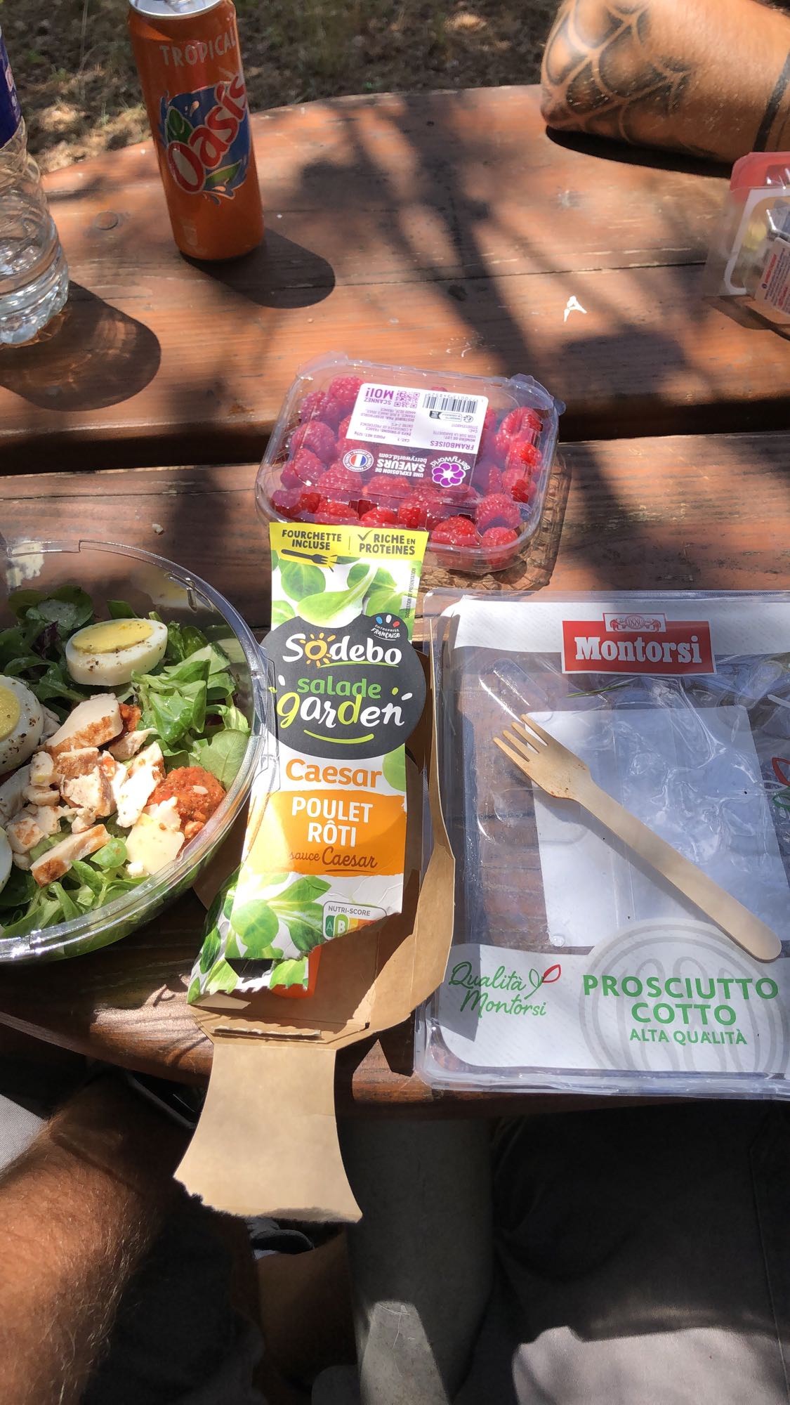 Salade poulet et fruits